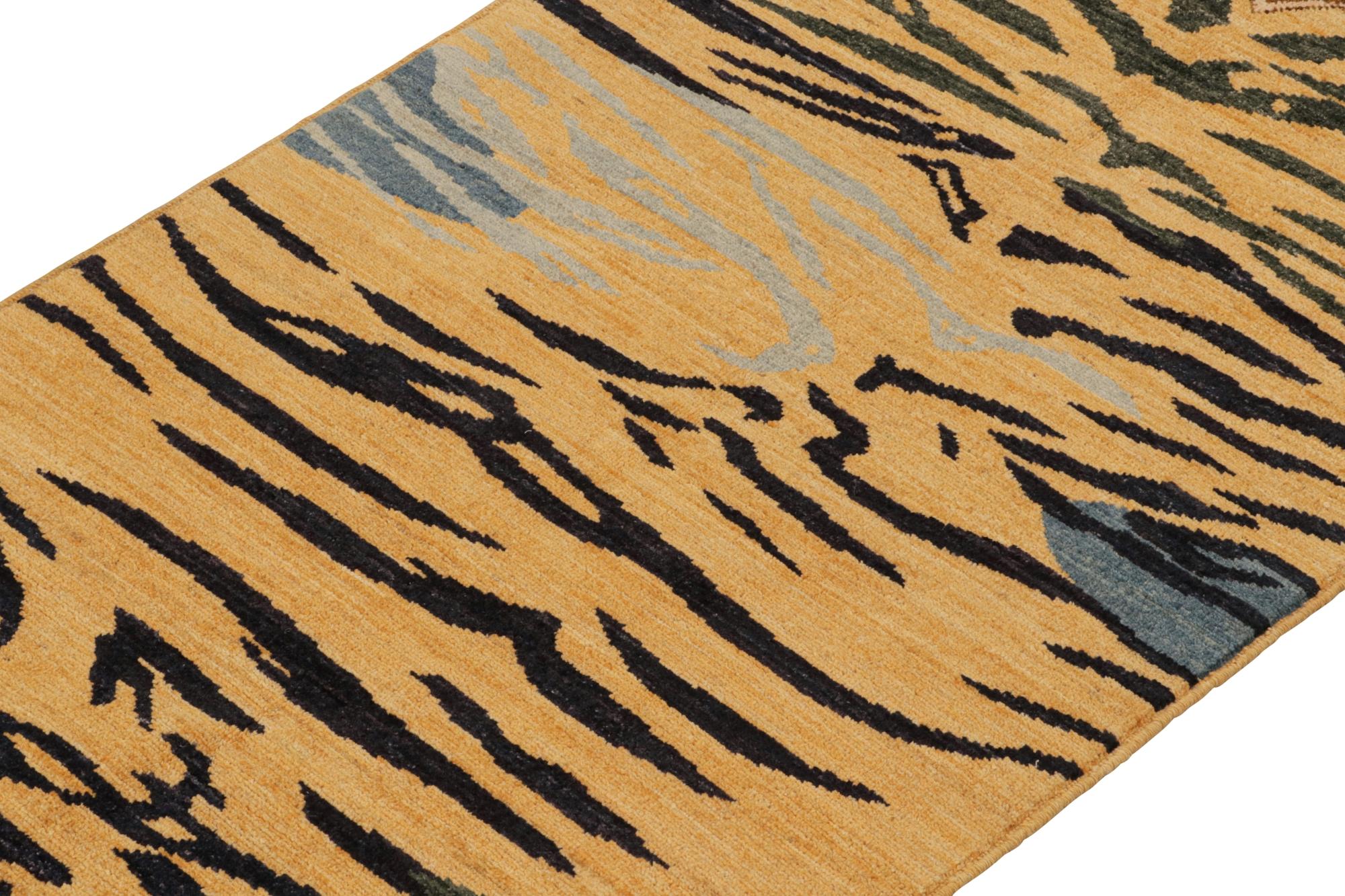Ce tapis de course contemporain 3x6 est un nouvel ajout audacieux à la collection Tigers de Rug & Kilim. Notre collection s'étend sur plusieurs cultures et reprend les styles picturaux emblématiques de l'art populaire et des tapis orientaux faits