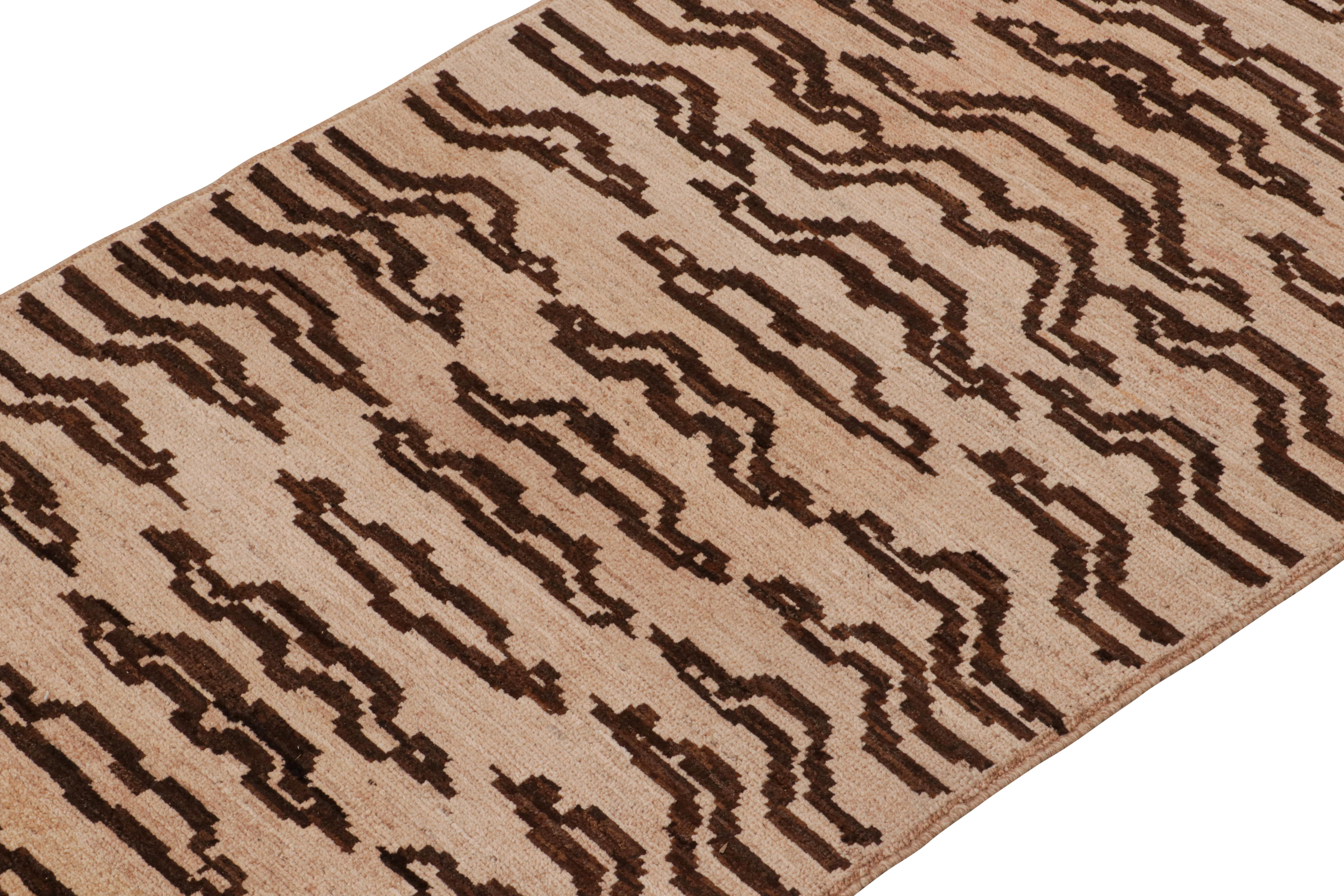 Hand-Knotted Rug & Kilim’s Classic Style Tiger-Skin Runner with Brown Geometric Patterns For Sale