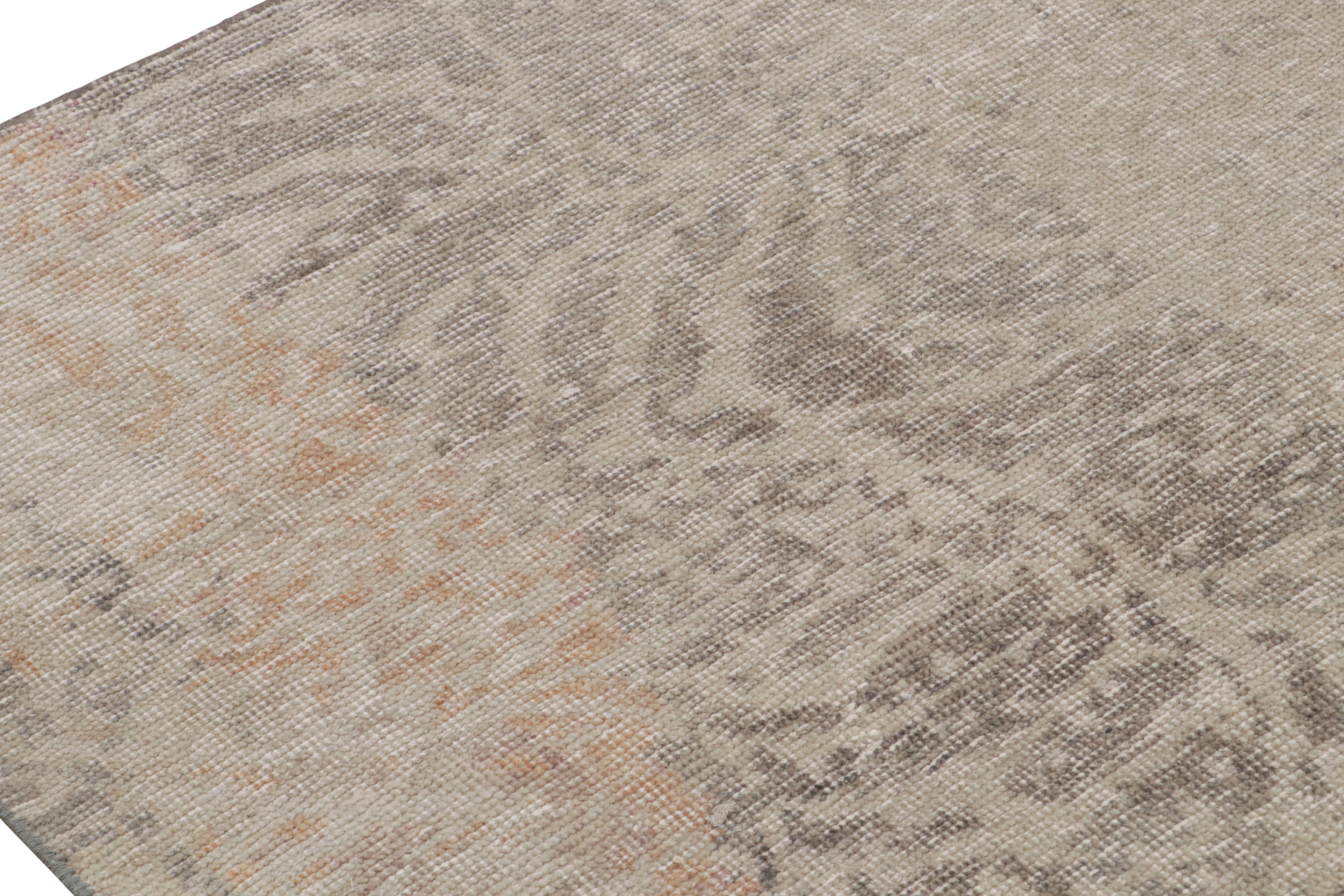 Annodato a mano Rug & Kilim - Tappeto astratto contemporaneo in grigio e ruggine in vendita