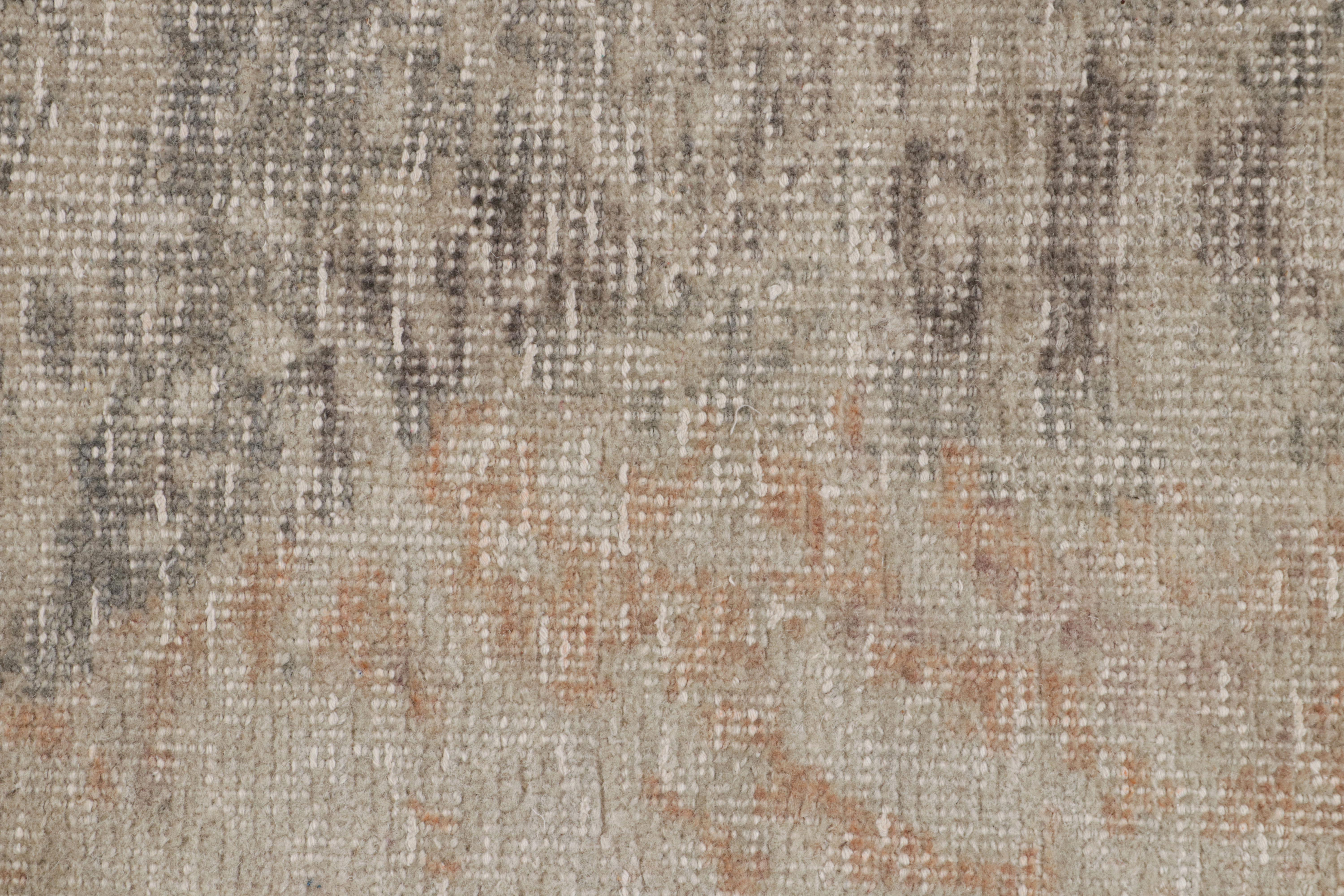 Rug & Kilim’s Contemporary Abstract Rug in Taupe and Rust In New Condition For Sale In Long Island City, NY