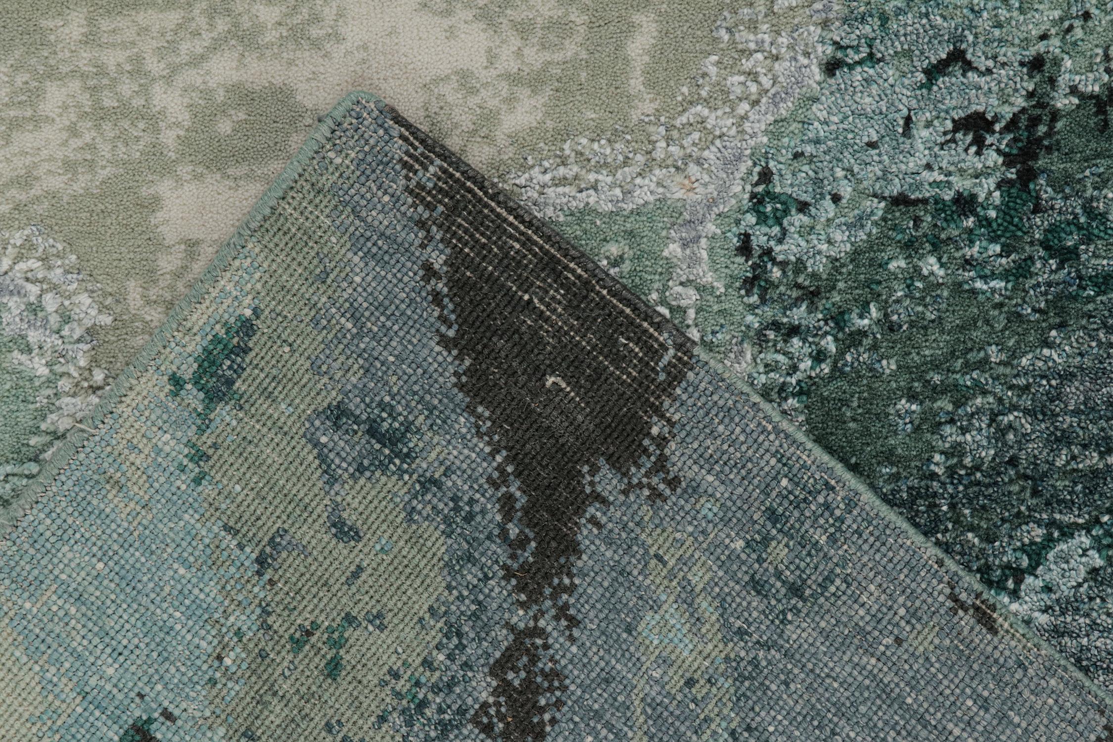 Alfombra abstracta contemporánea de Rug & Kilim en color topo con dibujo verde azulado Siglo XXI y contemporáneo en venta