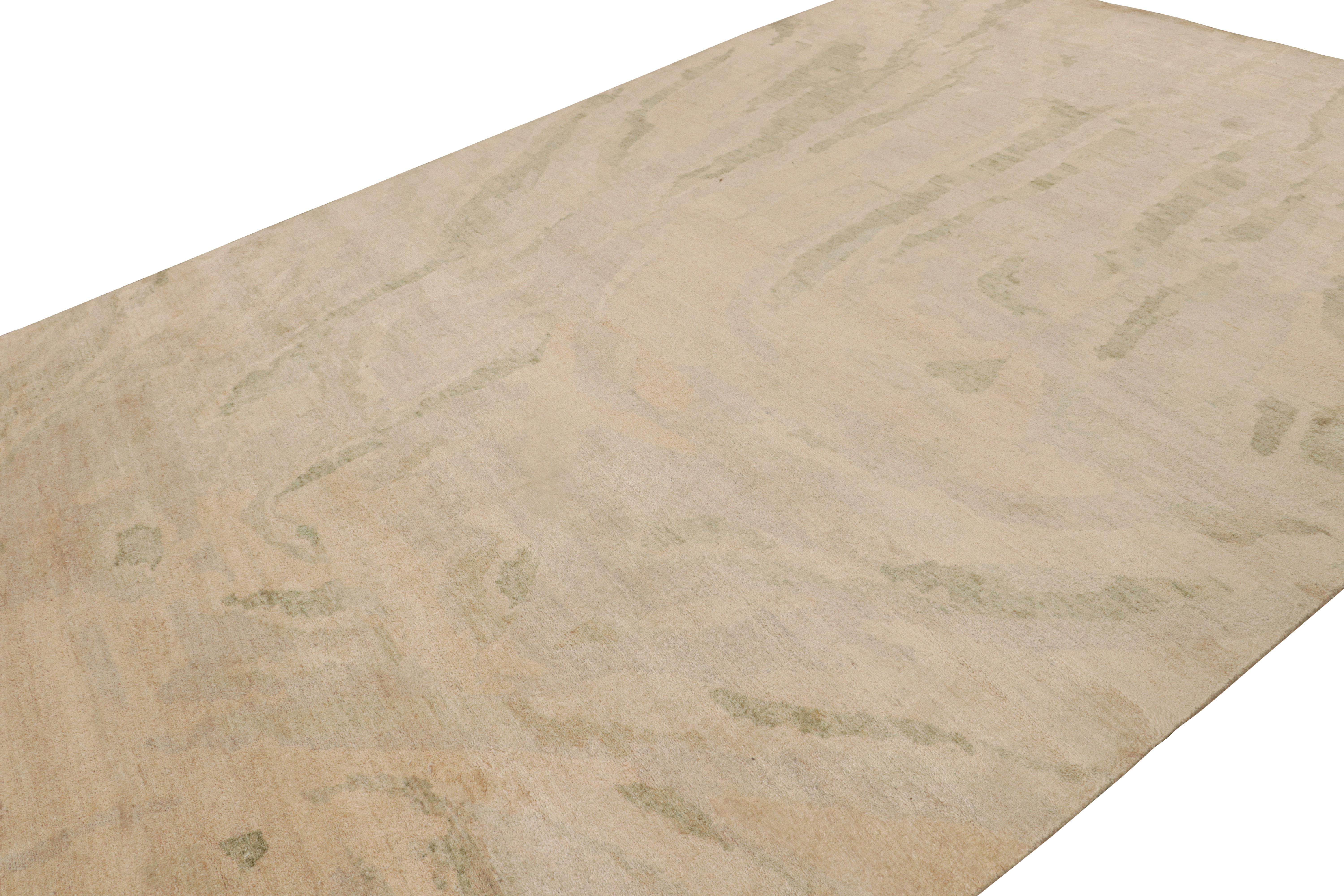 Dieser moderne, abstrakte Teppich im Format 10x13, handgeknüpft aus Seide, ist sowohl ein Werk der zeitgenössischen Kunst als auch ein Kunstteppich, kühn und doch skurril, mit subtilen malerischen Mustern, die ihn zu einem texturierten Stück mit