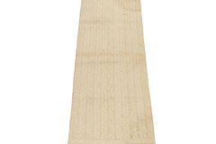 Rug & Kilim's Contemporary Braided Runner in off White