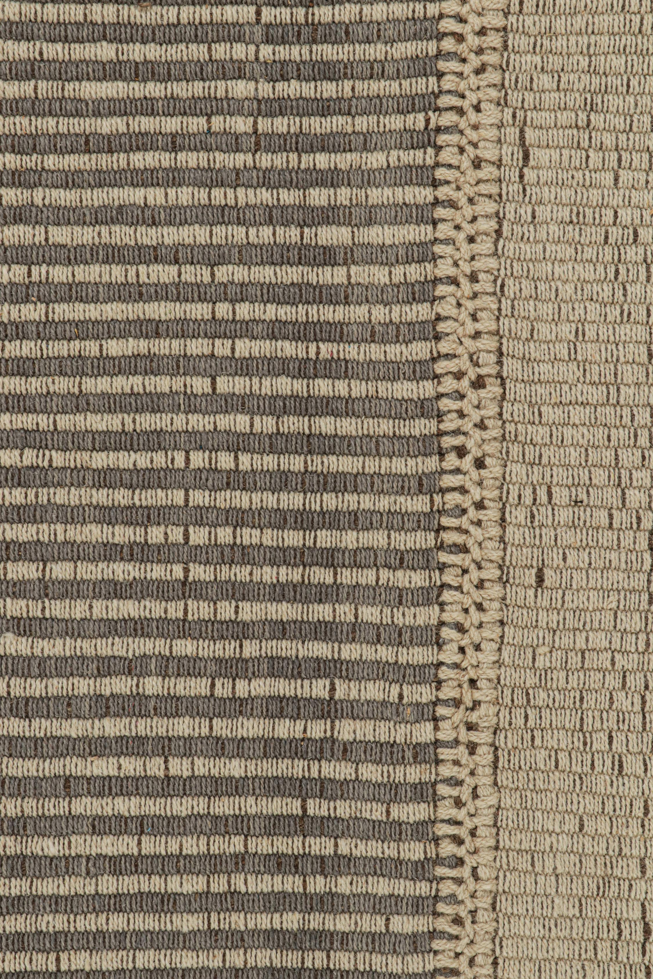 Rug & Kilim’s Contemporary Custom Kilim Design in Beige-Brown and Gray In New Condition For Sale In Long Island City, NY
