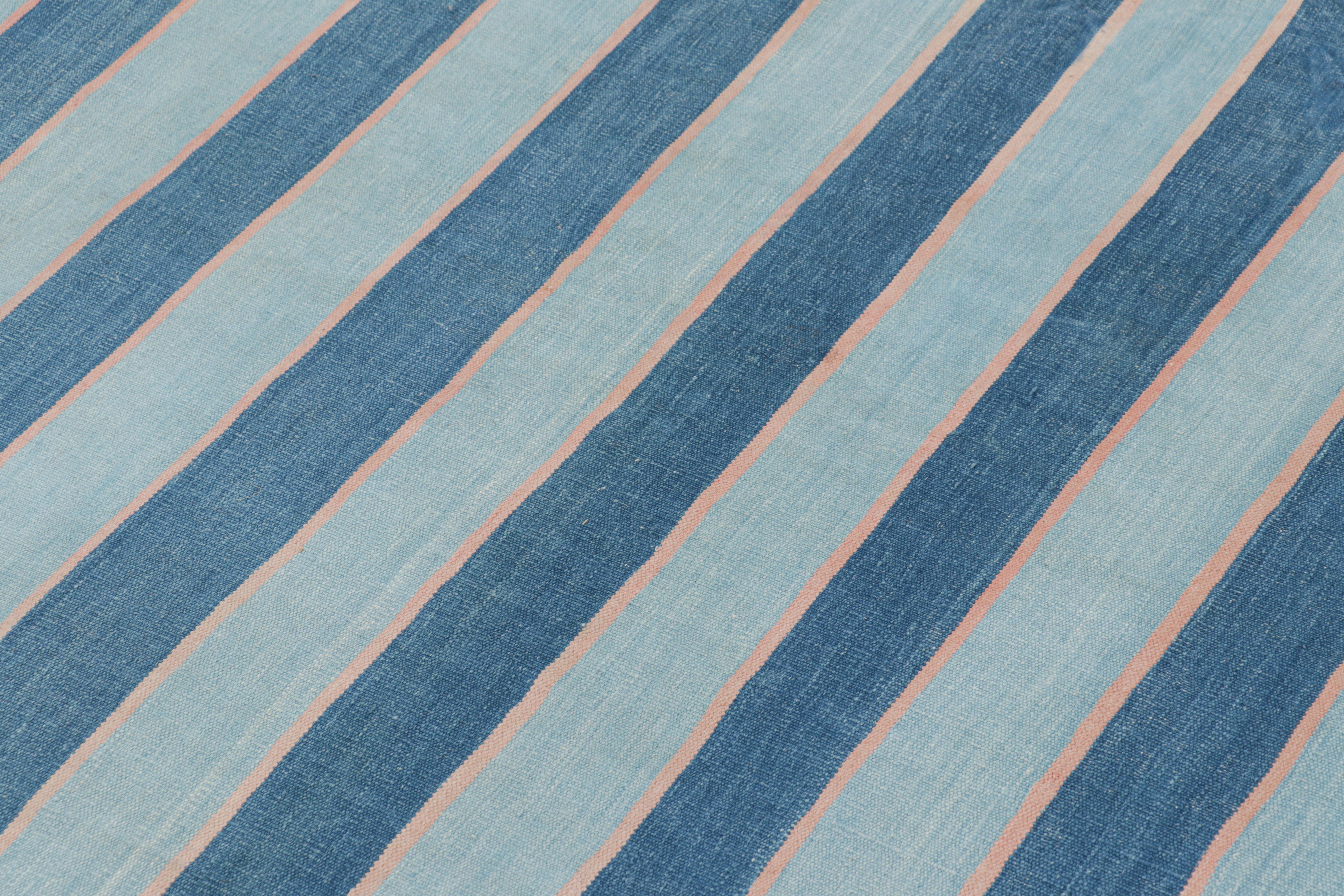 This contemporary 4x5 Dhurrie flat weave is an exciting new entry in Rug & Kilim’s esteemed custom-capable collection. Handwoven in cotton, it’s a modern take on antique and vintage Dhurrie flatweaves by one of the best partner looms in our craft,