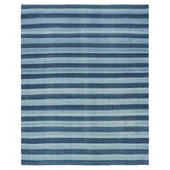 Rug & Kilim's Contemporary Dhurrie Rug in Blue Stripes (Tapis contemporain à rayures bleues)