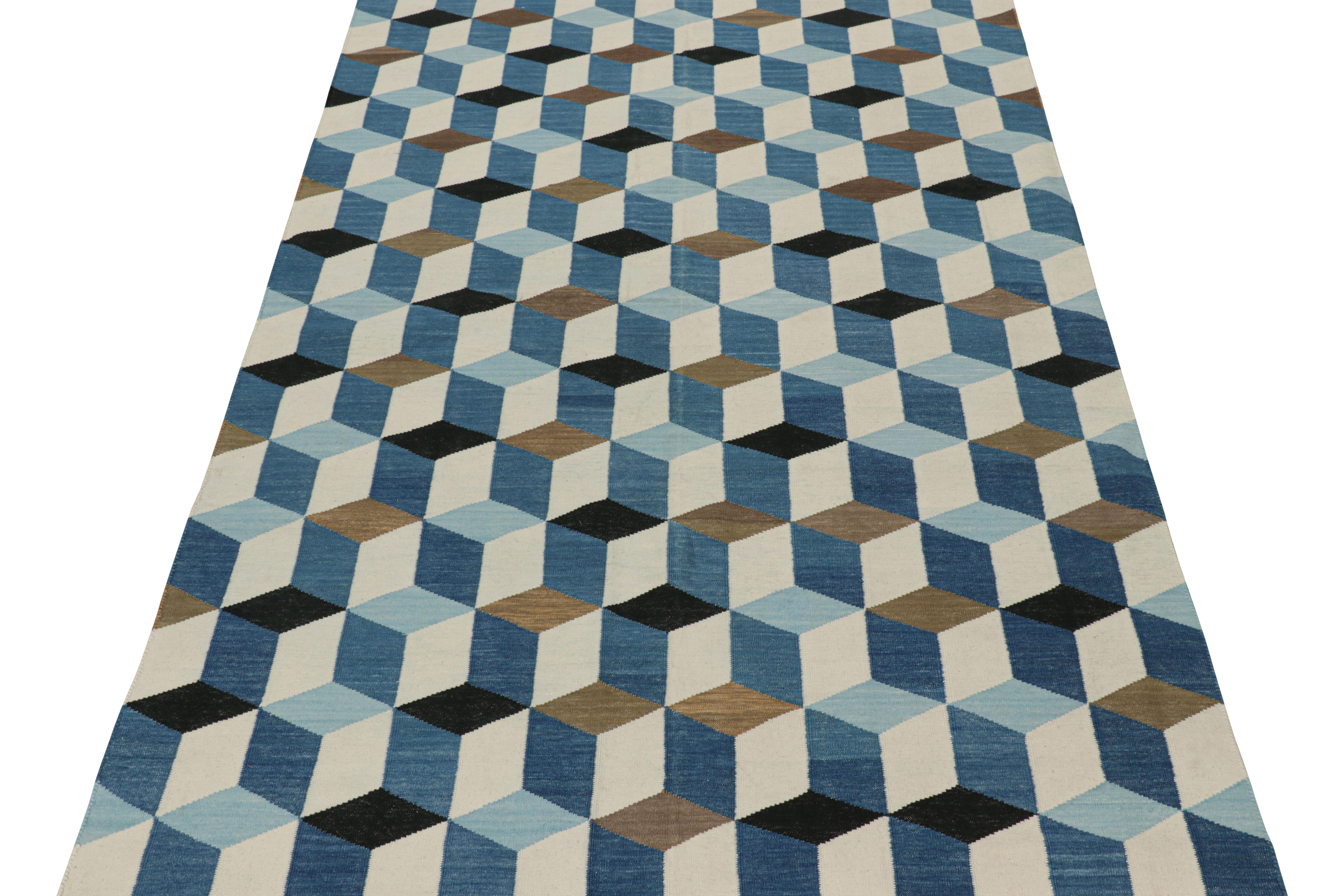 Rug & Kilim's Contemporary Dhurrie-Teppich in Blau und Weiß mit kubistischen geometrischen Mustern (Handgewebt) im Angebot