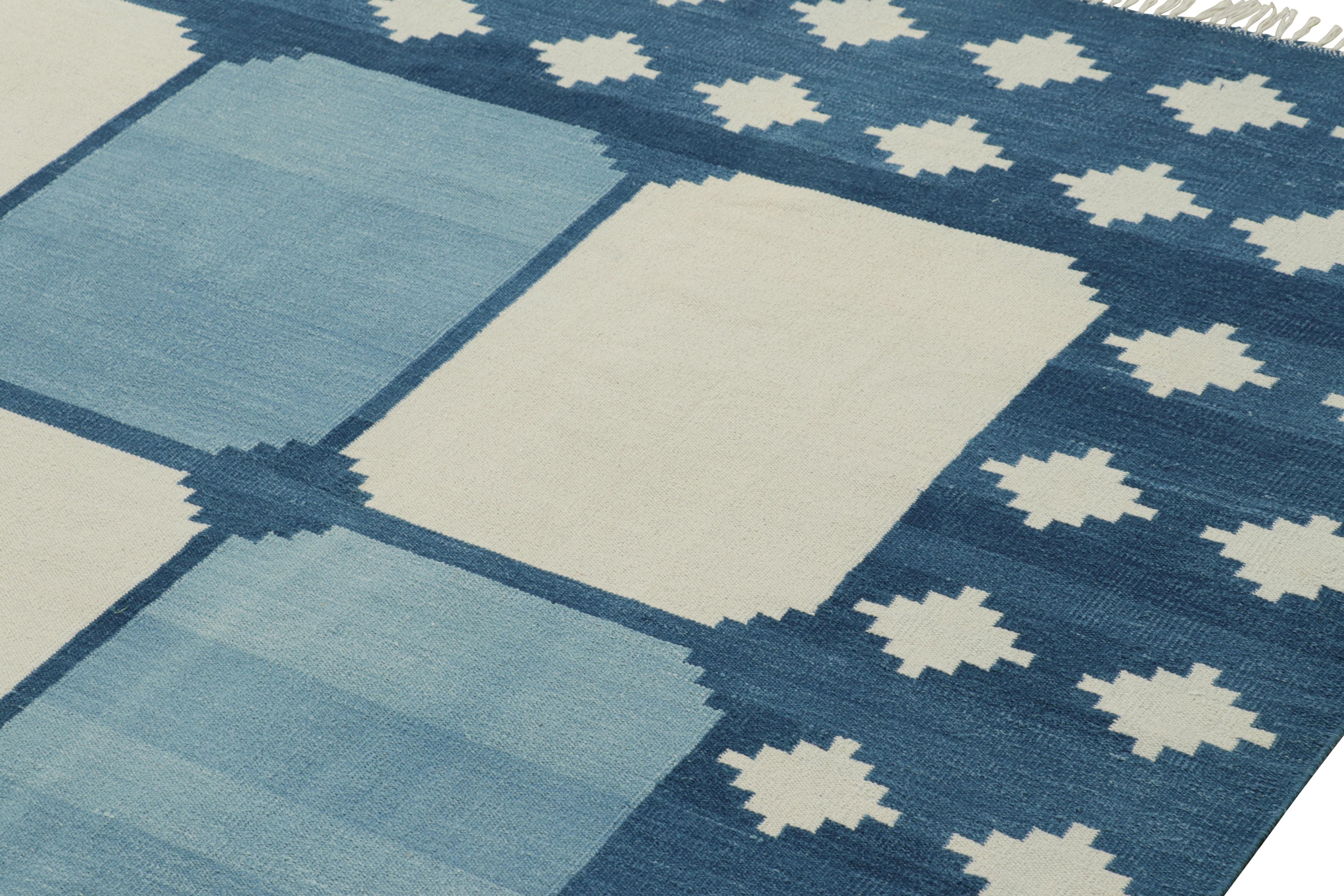 Modern Rug & Kilim’s Contemporary Dhurrie Rug in Blue & White Geometric Square Patterns For Sale