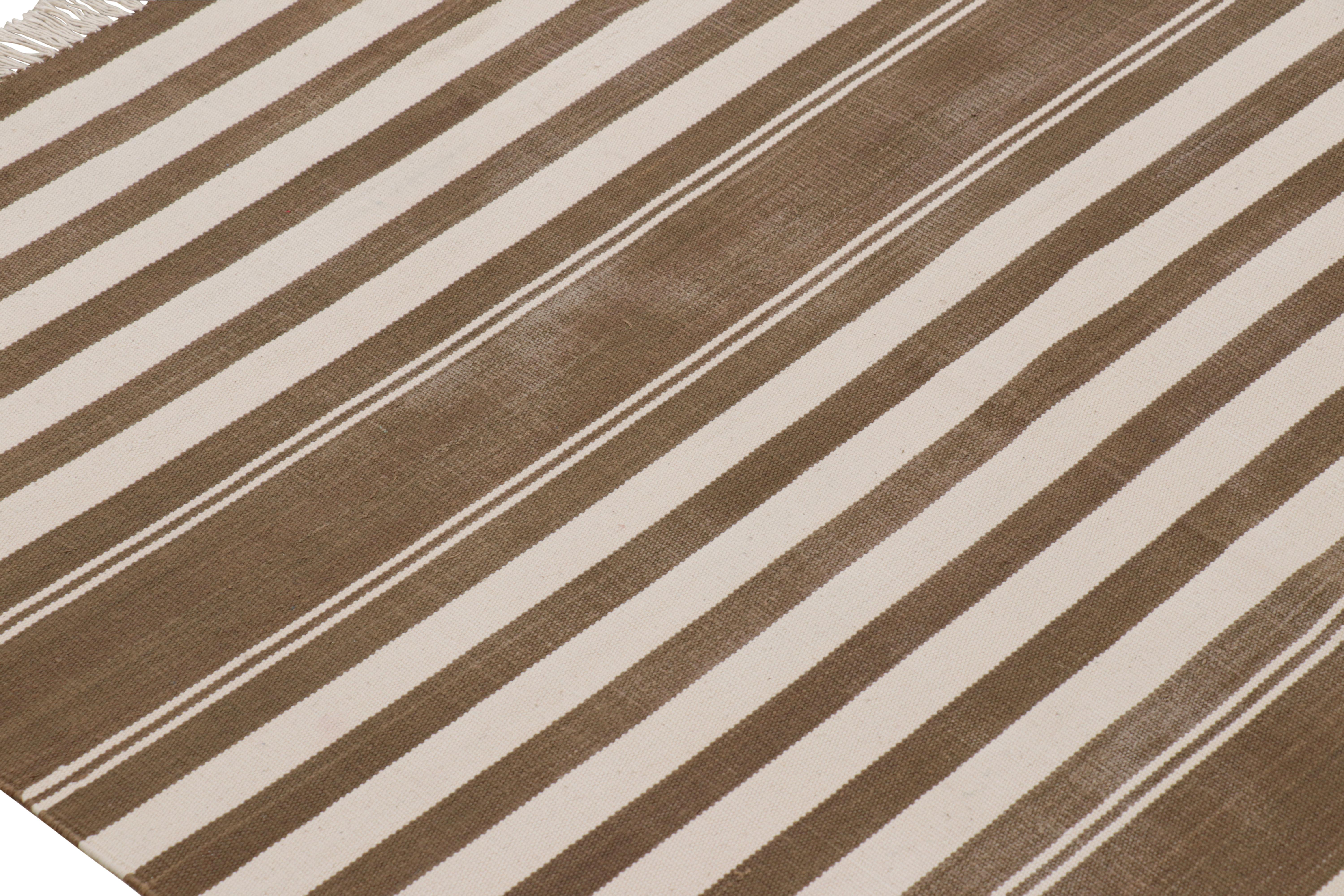 Rug & Kilim’s Contemporary Dhurrie Rug in Brown and White Stripes In New Condition In Long Island City, NY