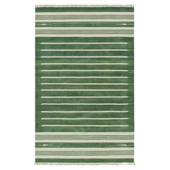 Rug & Kilim's Contemporary Dhurrie-Teppich in Grün und Off-White-Streifen
