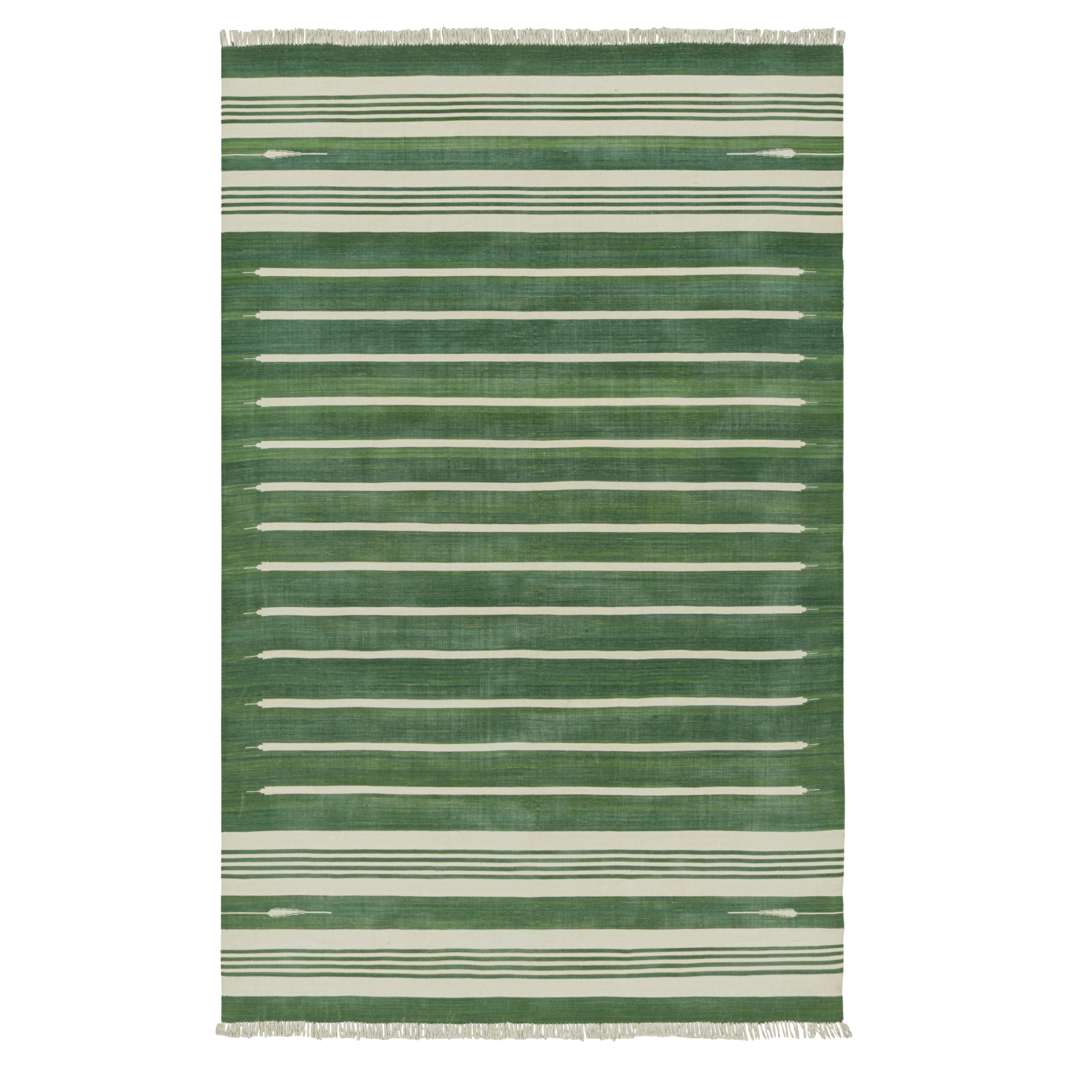 Rug & Kilim’s Contemporary Dhurrie Rug in Green and Off-White Stripes in vendita