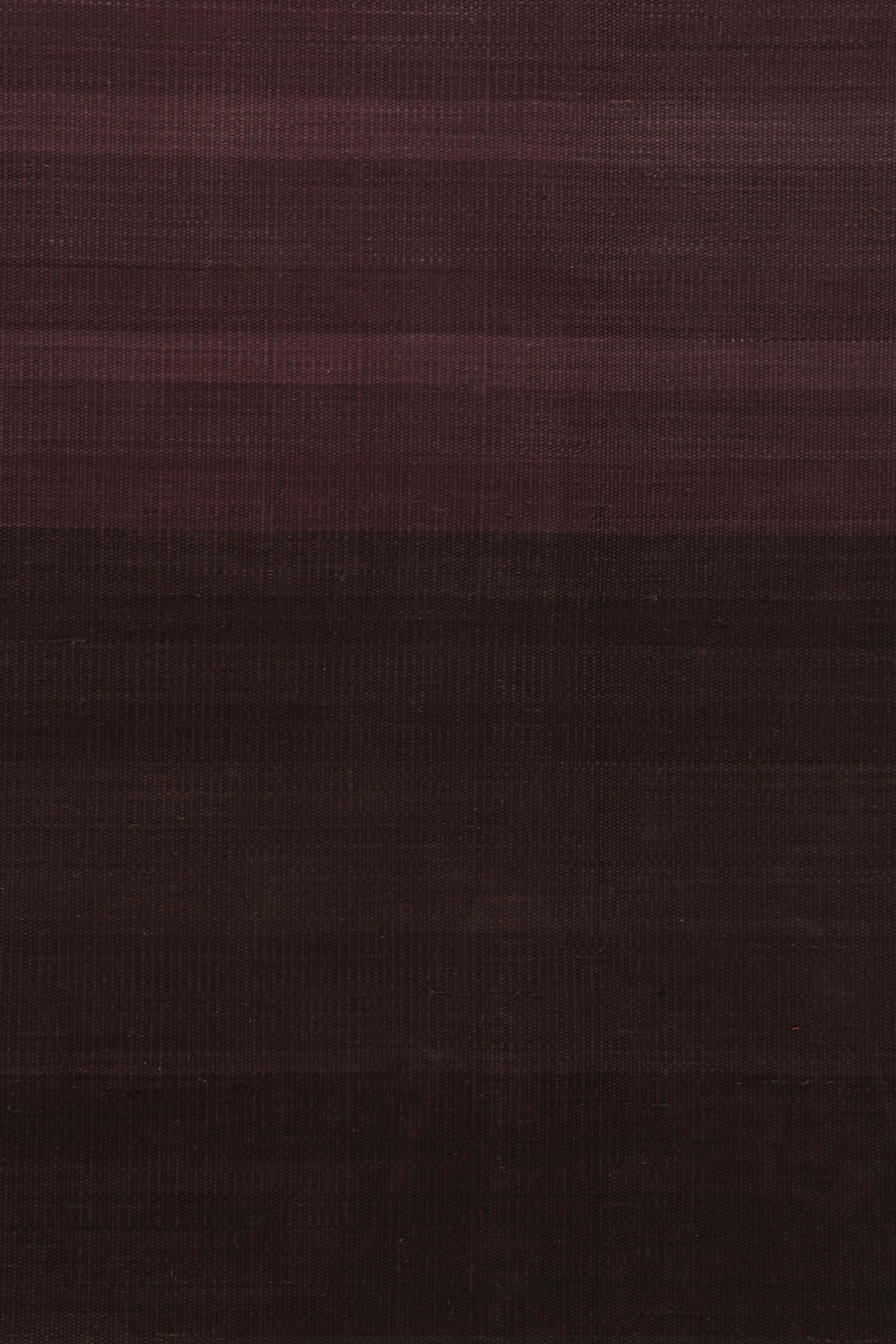 Modern Rug & Kilim’s Contemporary Dhurrie Rug in Ombre Stripes