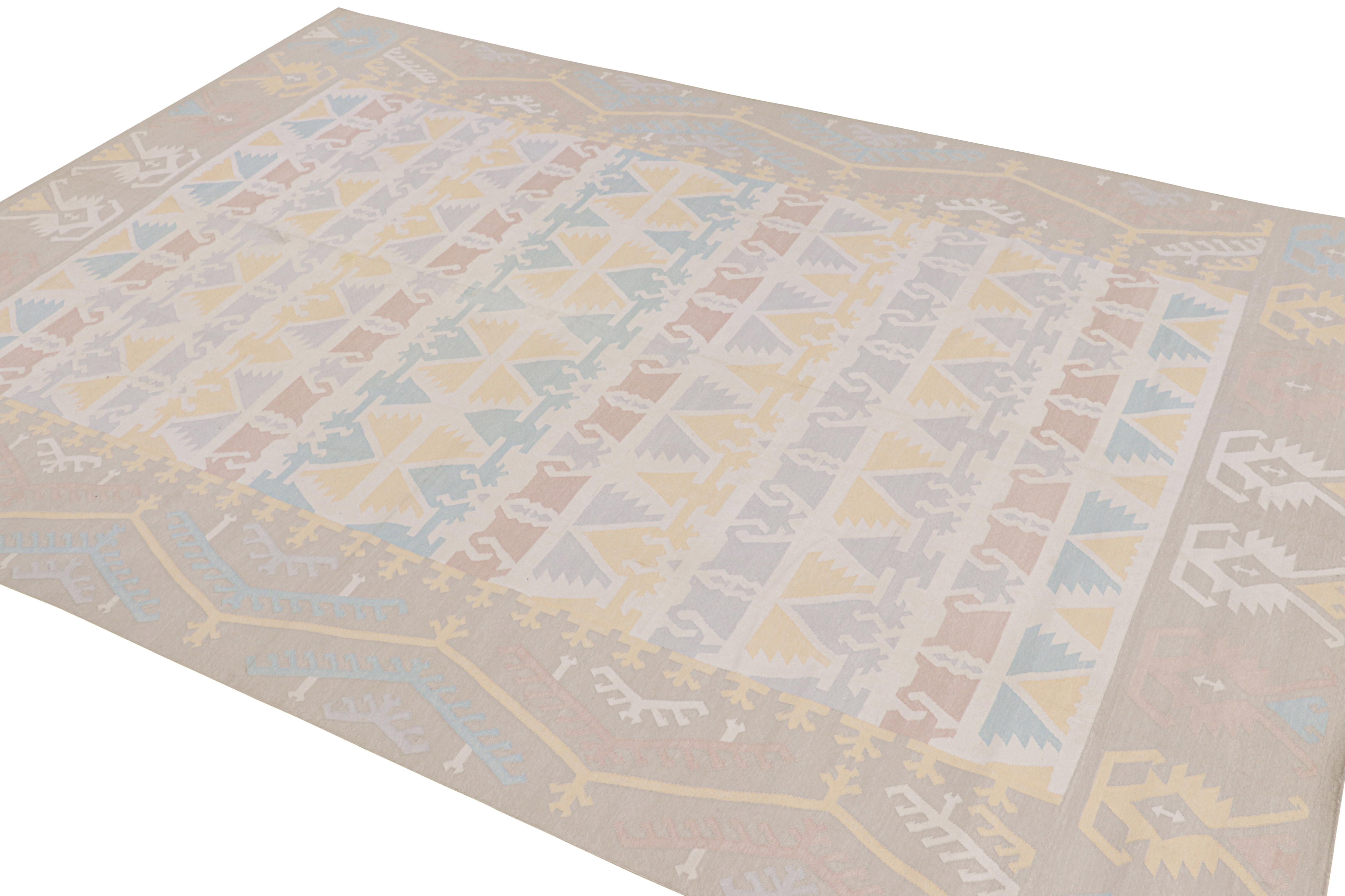 Tissé à la main Tapis Dhurrie contemporain de Rug & Kilim aux tons pastels et aux motifs géométriques en vente