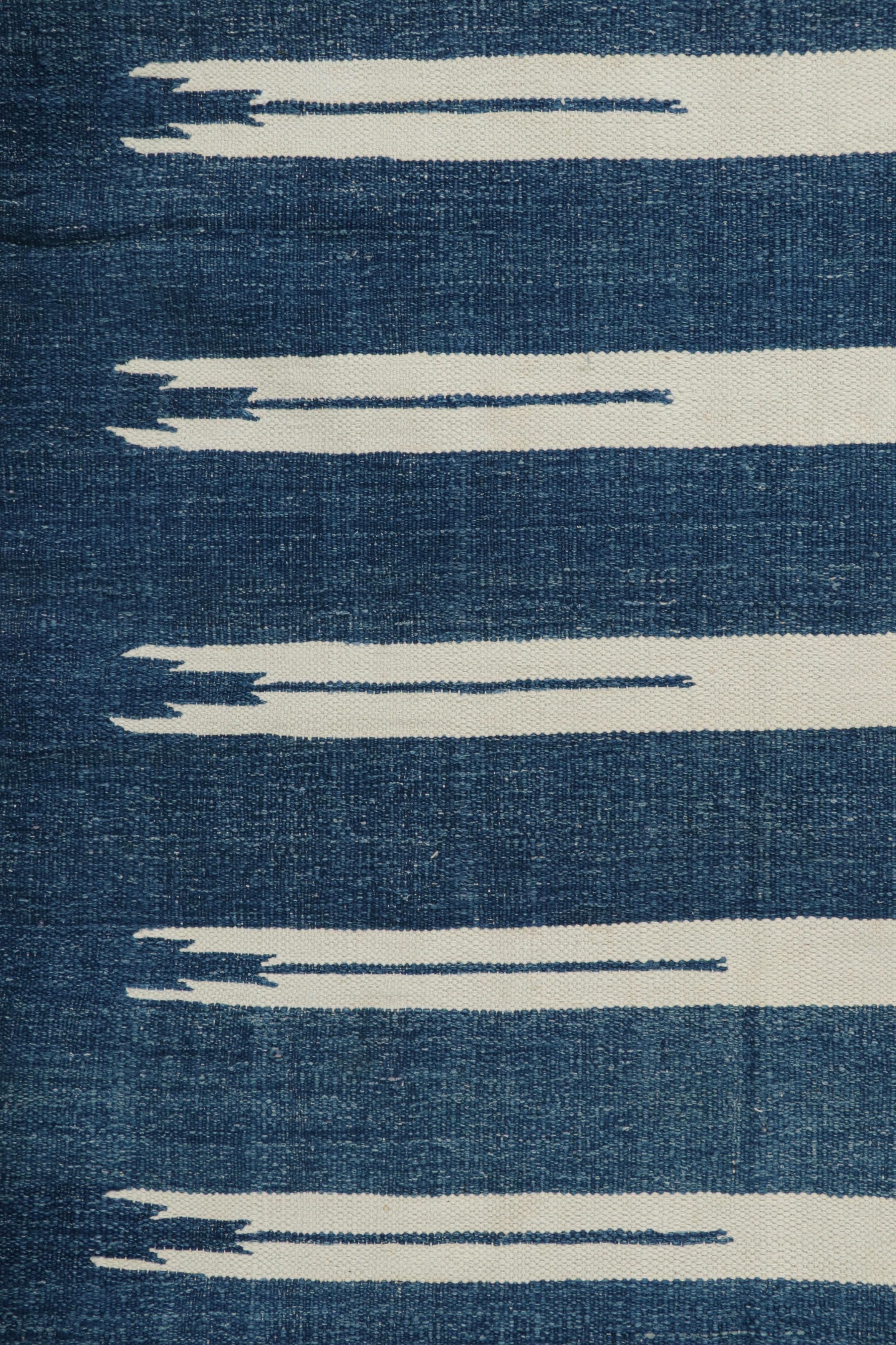 Modern Rug & Kilim’s Contemporary Dhurrie Rug with Blue and off-White Geometric Stripes For Sale