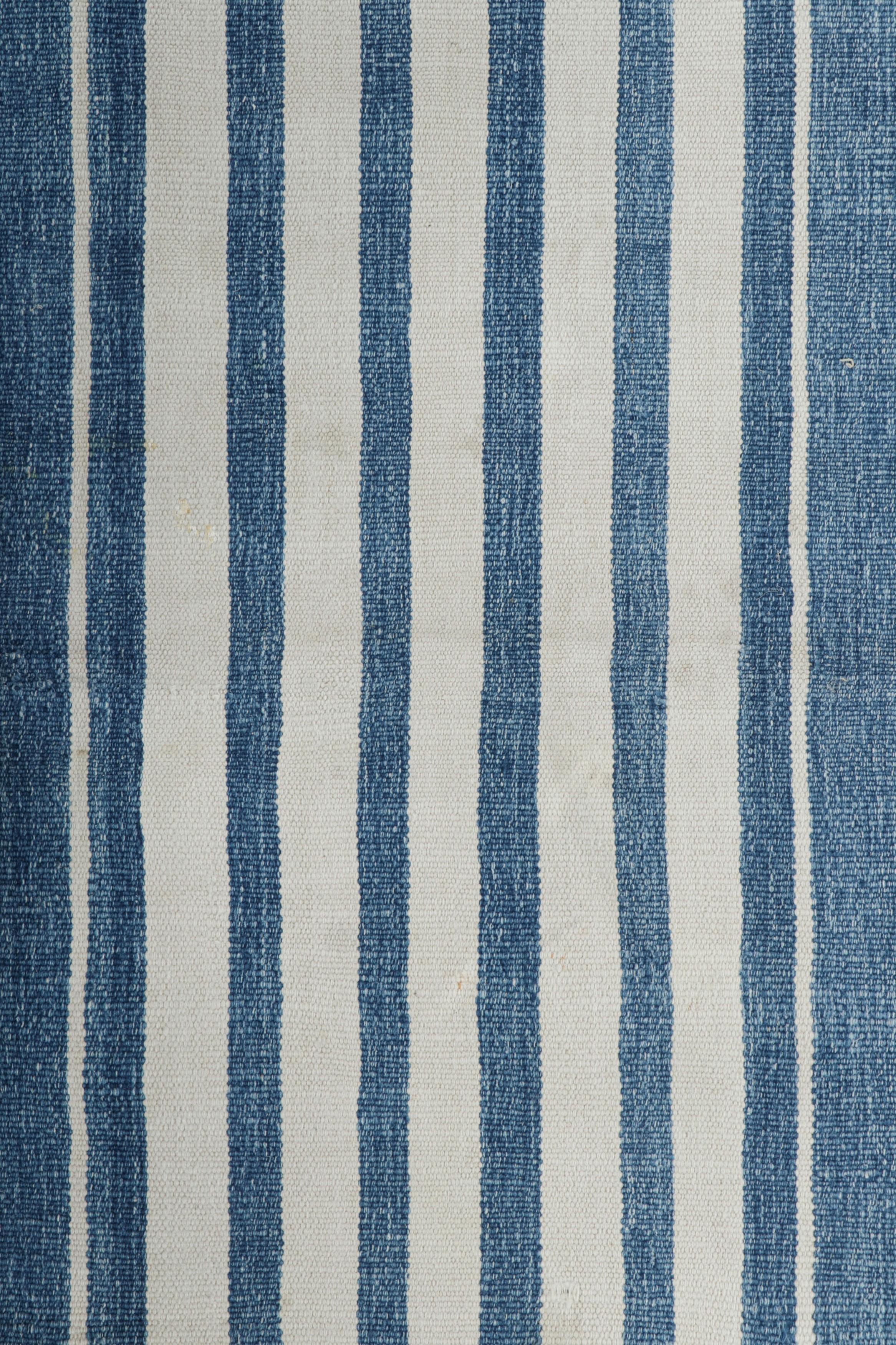 Modern Rug & Kilim’s Contemporary Dhurrie Rug with Blue and off-White Geometric Stripes For Sale