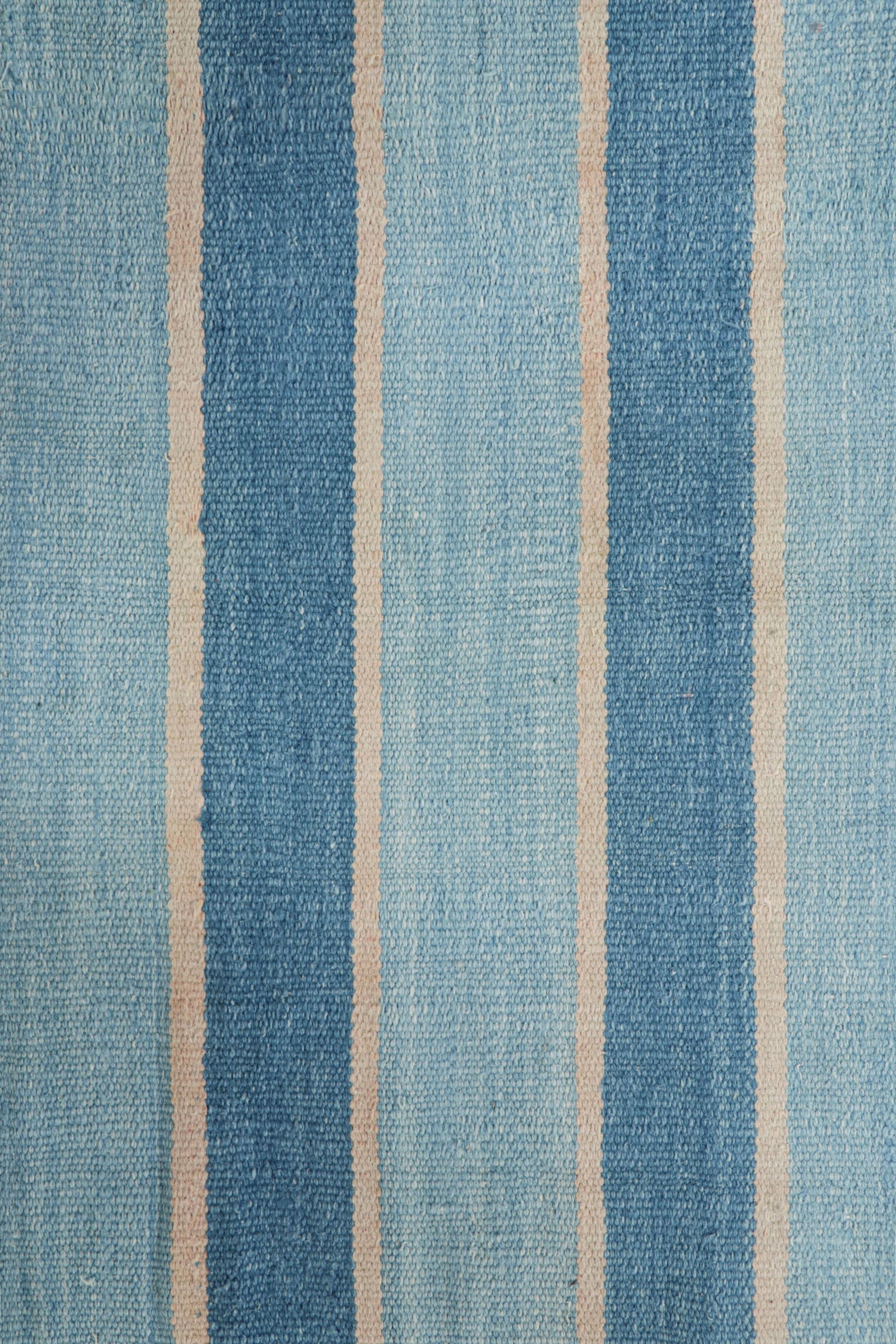 Modern Vintage Dhurrie Rug with Blue Stripes and Cream White Accents - Rug & Kilim For Sale