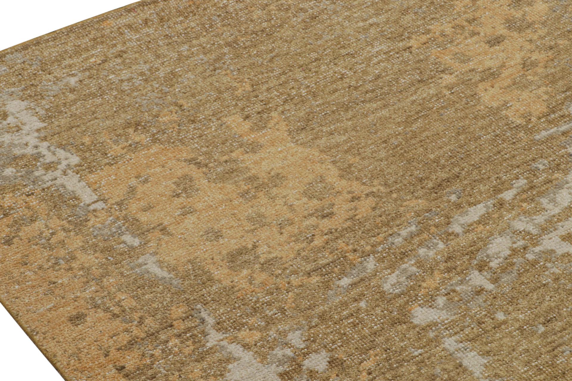 Annodato a mano Rug & Kilim - Tappeto astratto contemporaneo con effetto distorsione in oro in vendita