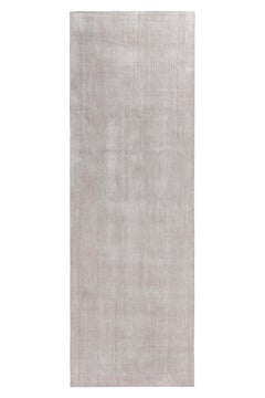 Rug & Kilim’s Contemporary Gallery Rug in Solid Gray-Silver, Tone on Tone