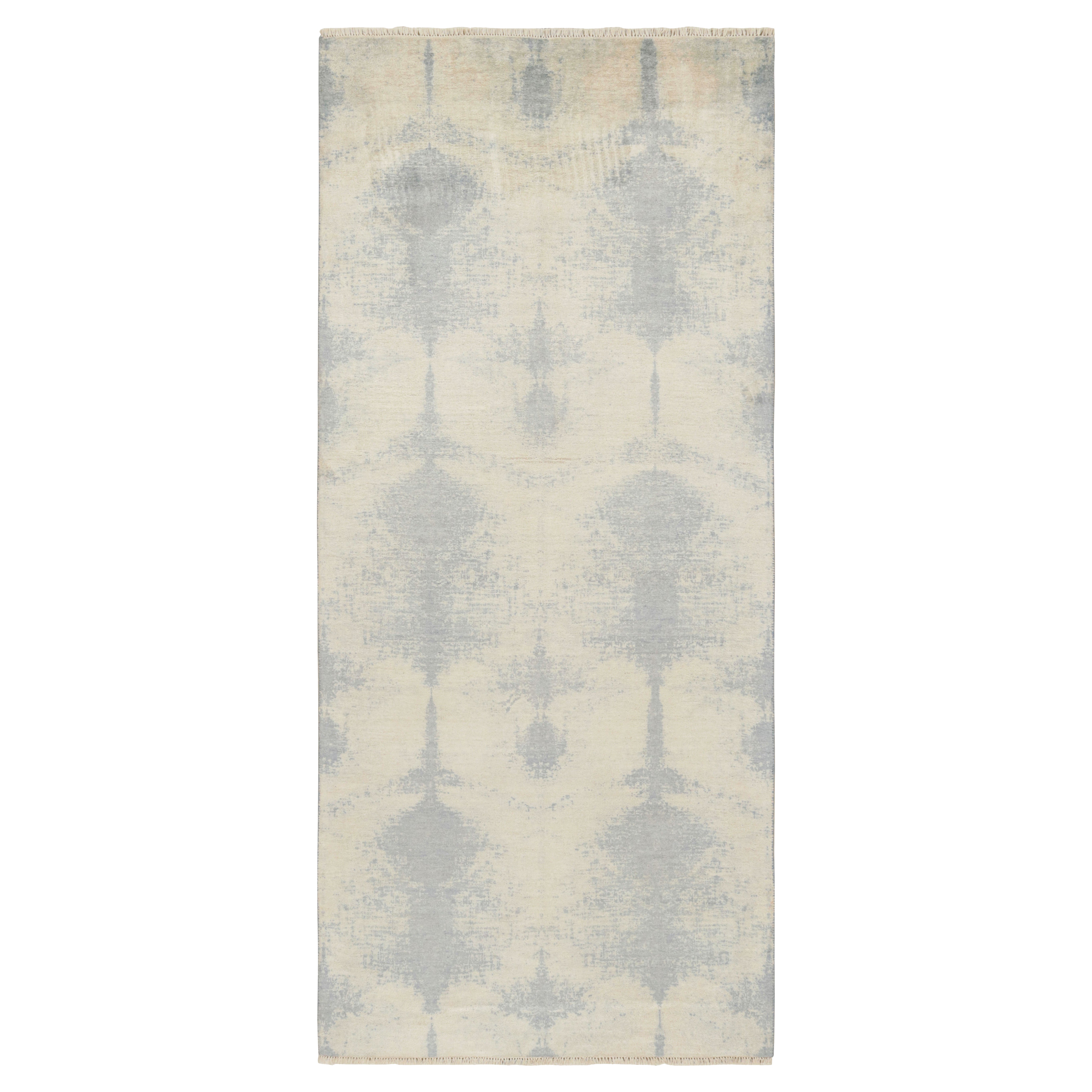 Rug & Kilim's Contemporary Geometric Ivory Blue Wool and Silk Runner For Sale