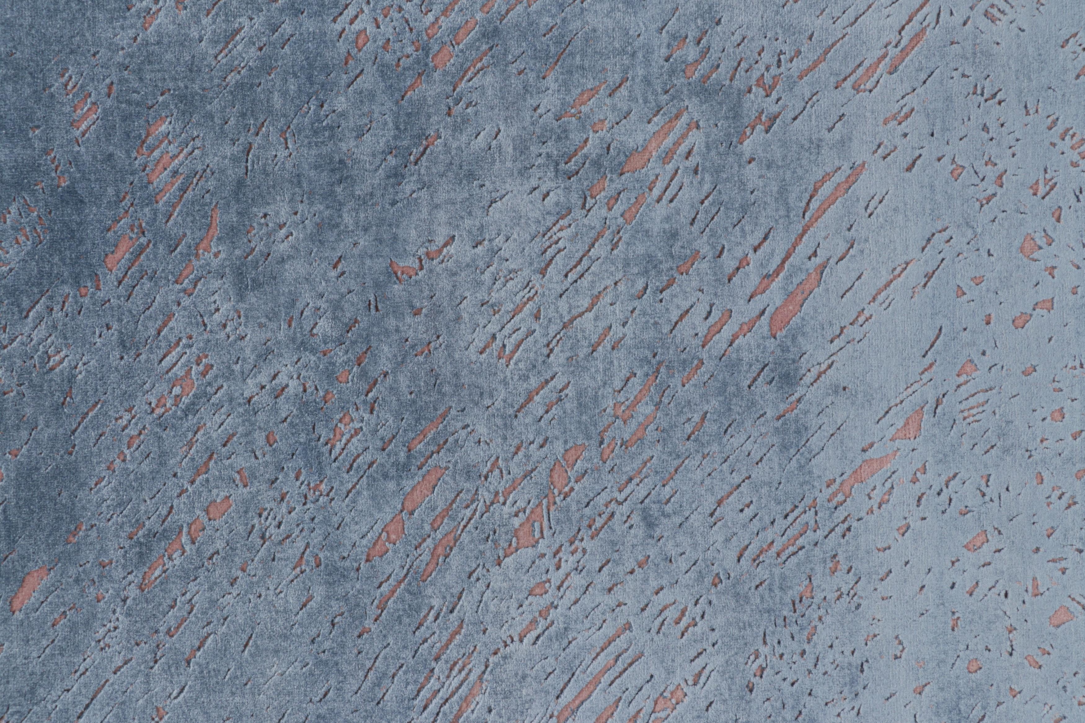 Moderne Tapis contemporain géométrique rose et gris en laine et soie de Kilim's en vente