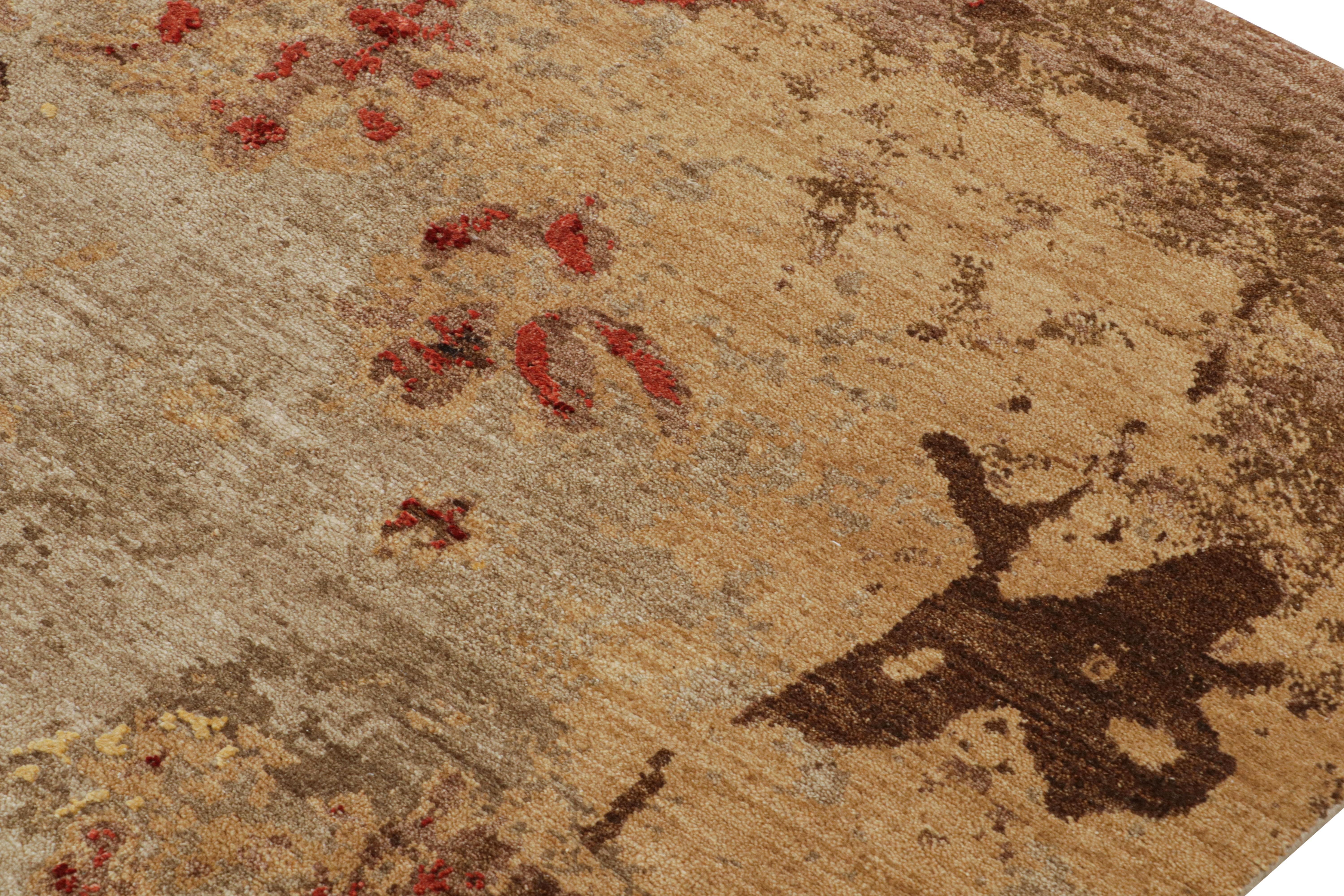 Turco Rug & Kilim - Tappeto contemporaneo impressionista in marrone con motivi floreali rossi in vendita