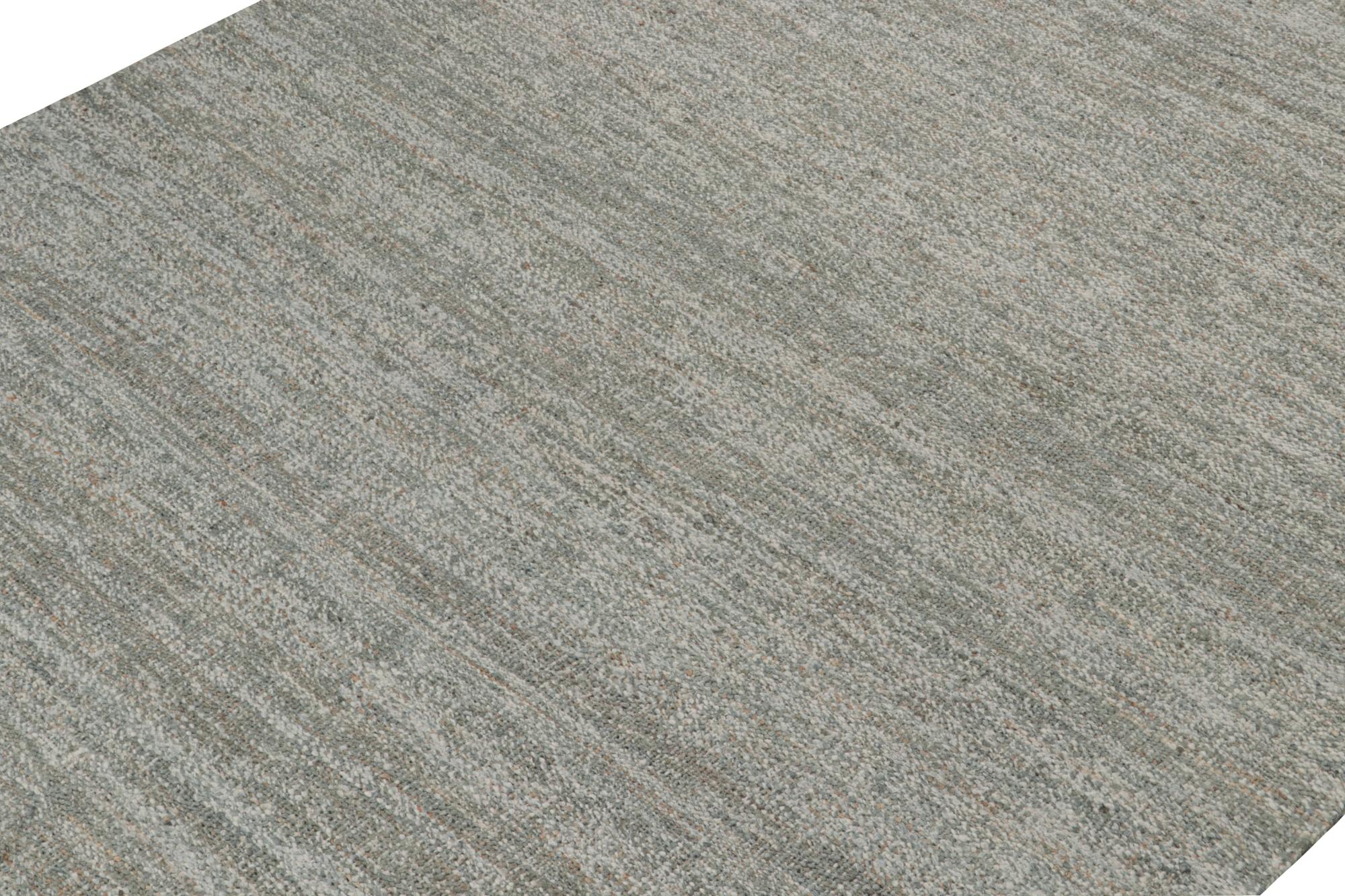This contemporary 9x12 flatweave belongs to Rug & Kilim’s brand new collection—handwoven in all-natural jute.

On the Design: 

This oversized Kilim enjoys a tasteful boucle-like texture and sense of movement for a smart take on plain rugs. A
