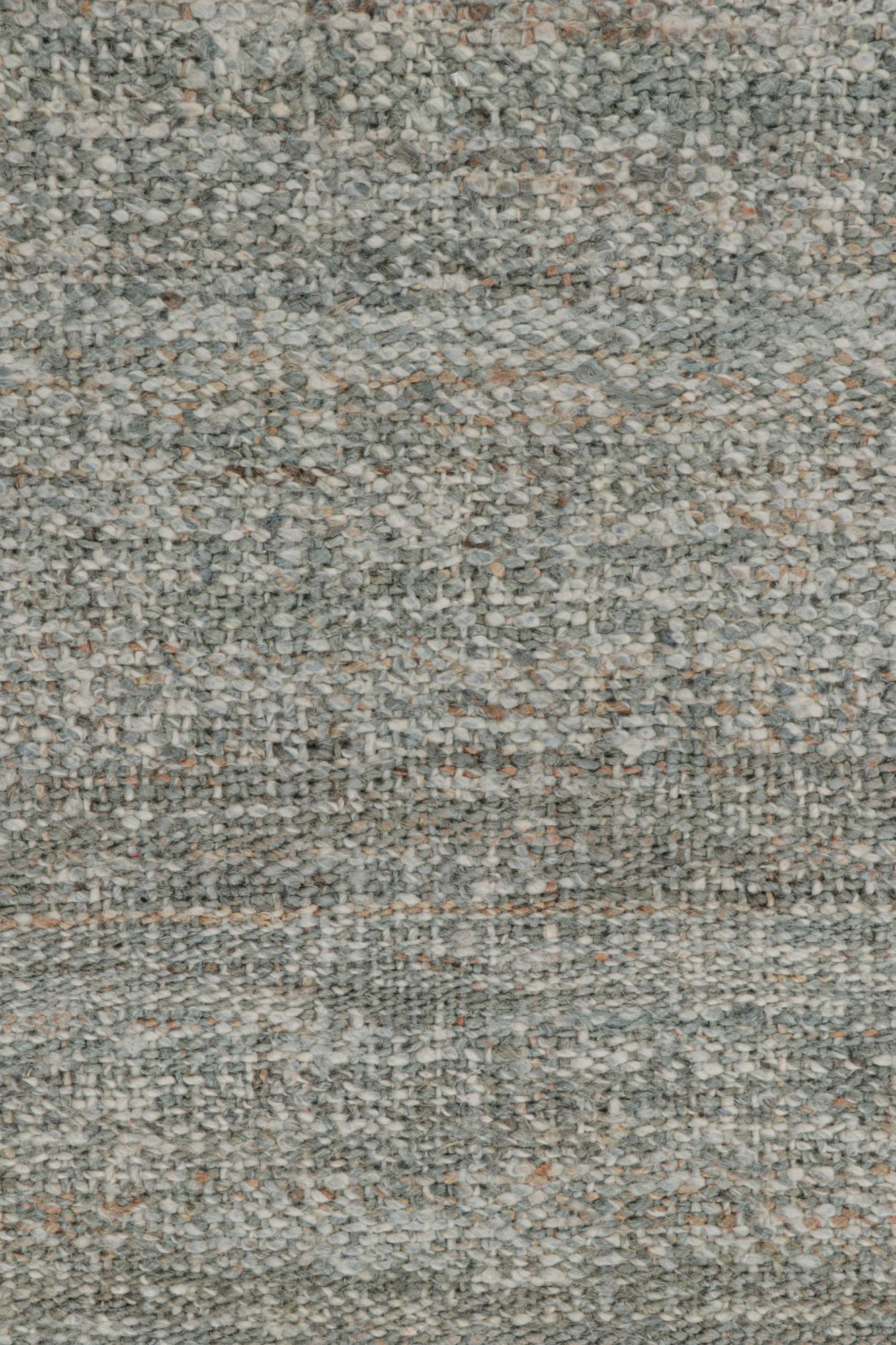 This contemporary 9x12 flatweave belongs to Rug & Kilim’s brand new collection—handwoven in all-natural jute.

On the Design: 

This oversized Kilim enjoys a tasteful boucle-like texture and sense of movement for a smart take on plain rugs. A