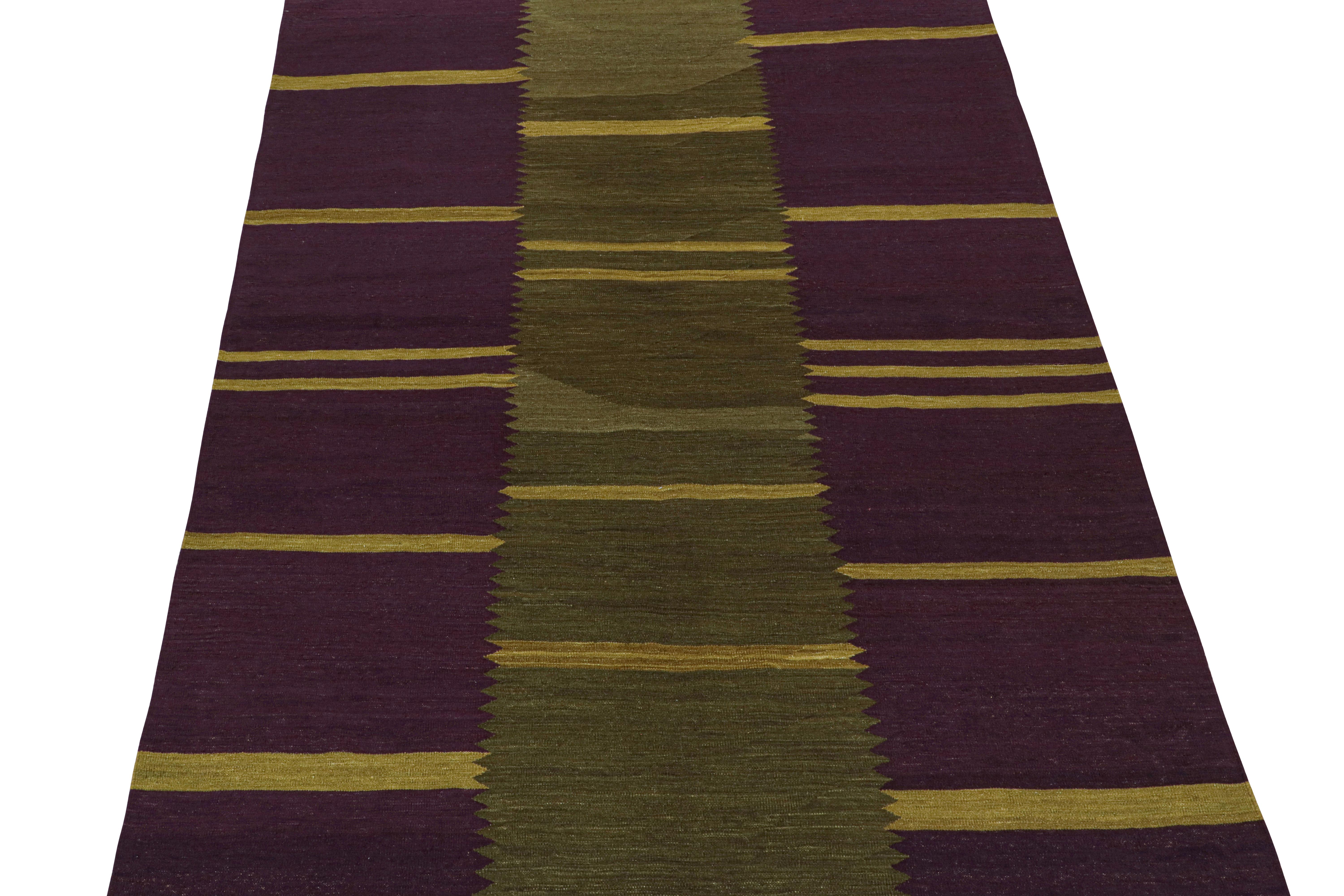 This contemporary 7x10 kilim rug is from an exciting new collection in Rug & Kilim's modern flat weaves. 

On the Design: 

Handwoven in wool, this new style of our “Rez” Collection enjoys an almost abstract minimalist sensibility in its design.