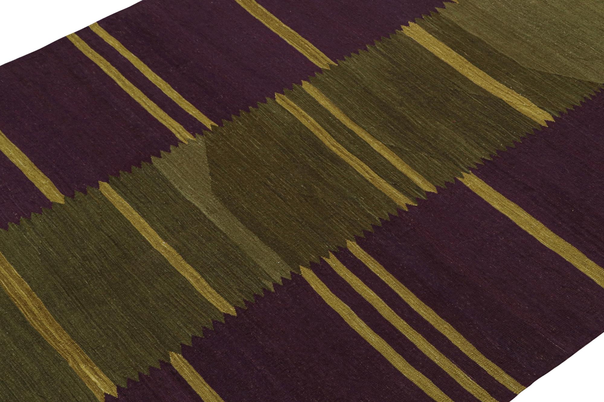 Annodato a mano Rug & Kilim’s Contemporary Kilim in Aubergine and Chartreuse Green Stripes in vendita