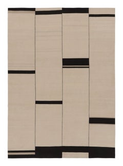 Rug & Kilim's Contemporary Kilim in Beige und Schwarz mit Strukturstreifen