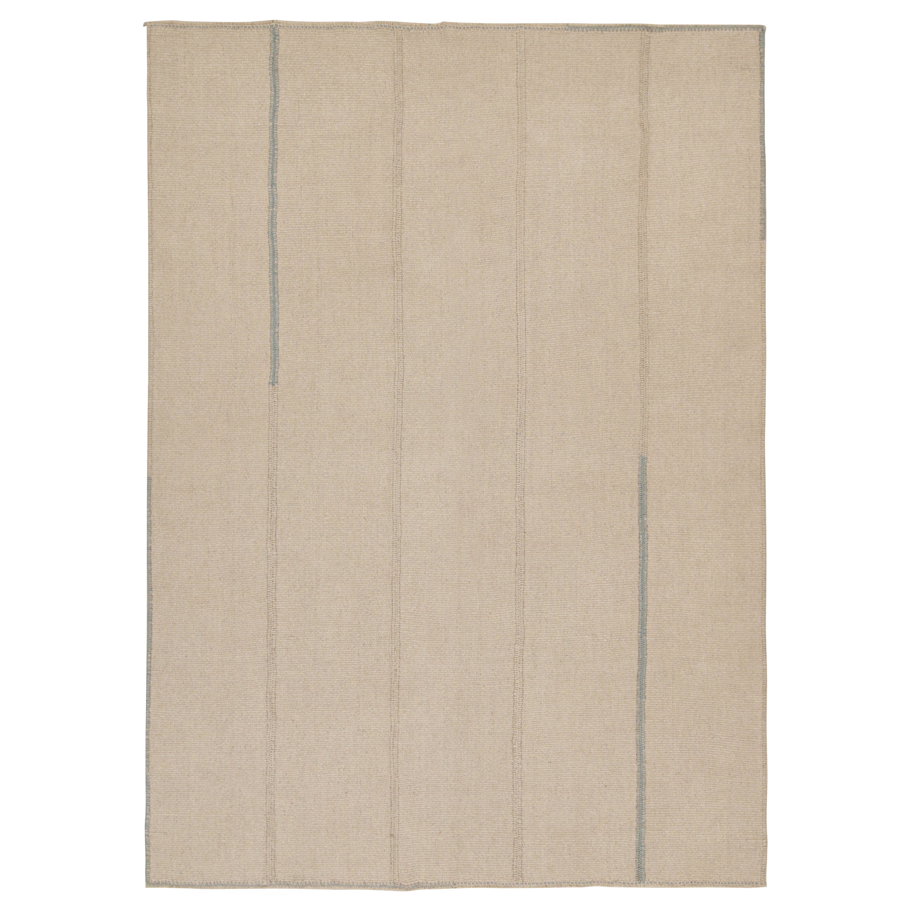 Rug & Kilim's Contemporary Kilim in Beige and Blue Muted Stripes (Kilim contemporain à rayures sourdes beige et bleu) en vente