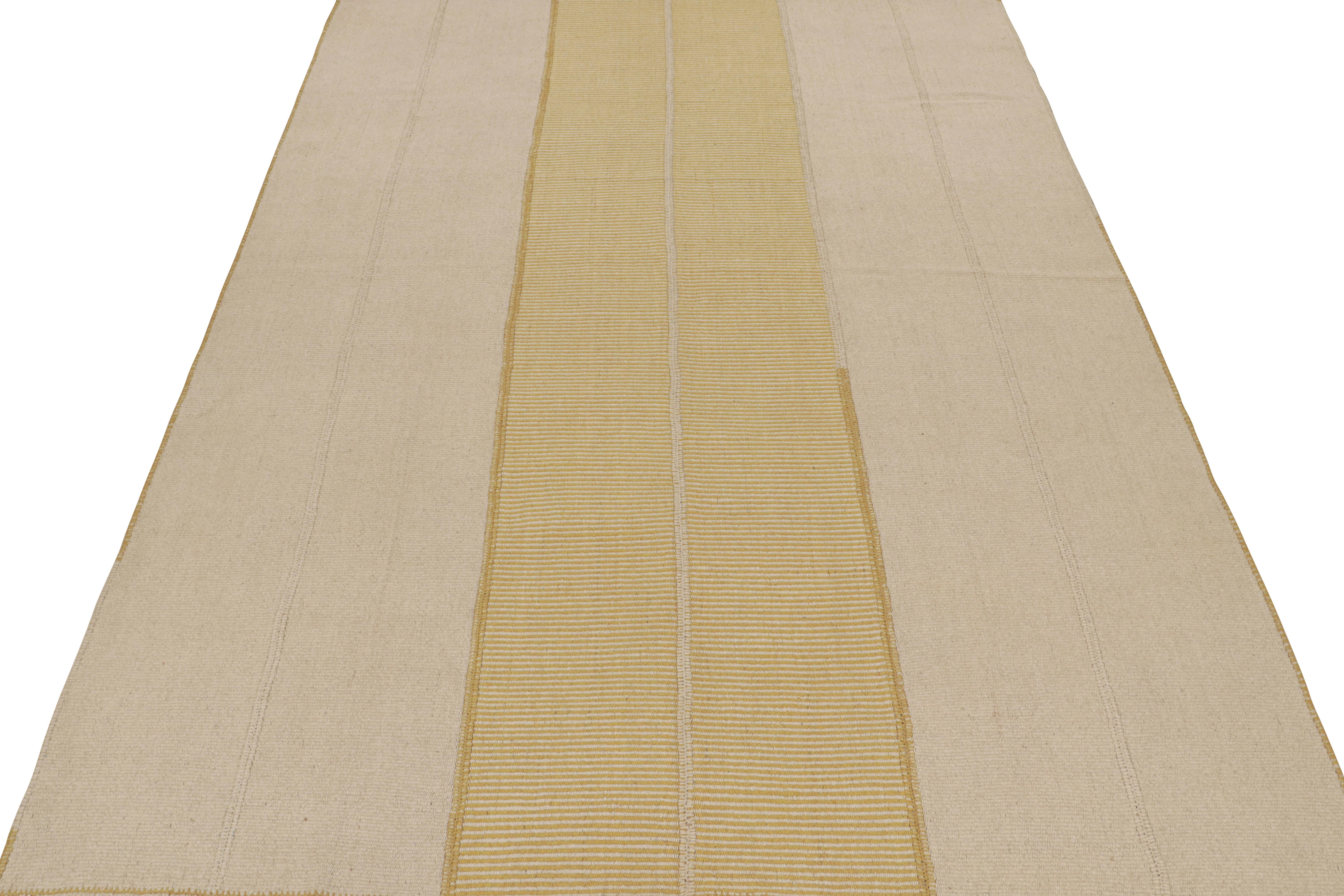 Persiano Rug & Kilim’s Contemporary Kilim in Beige and Gold Stripes in vendita