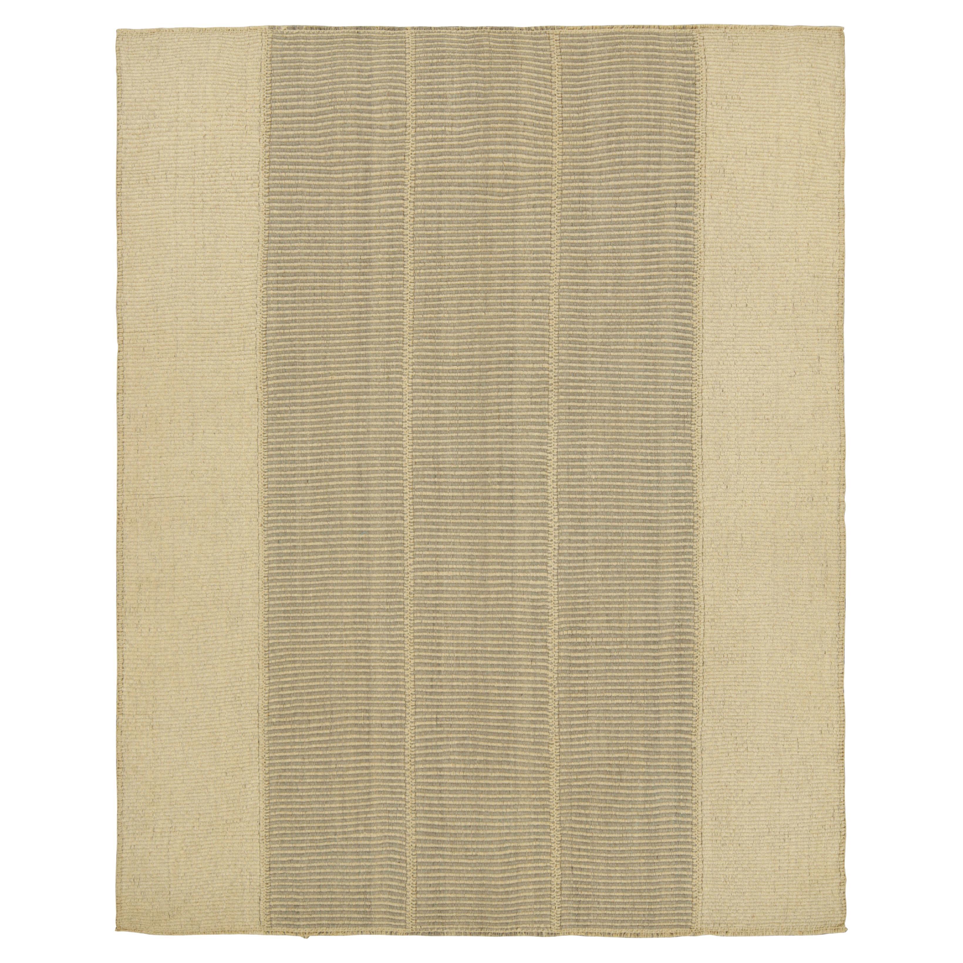 Rug & Kilim's Contemporary Kilim in Beige and Gray Textural Stripes (Kilim contemporain à rayures texturées beige et grises)