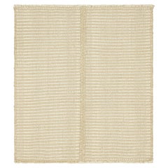 Rug & Kilim's Contemporary Kilim in Beige and Ivory White Textural Stripes (Kilim contemporain en beige et blanc ivoire à rayures texturées)