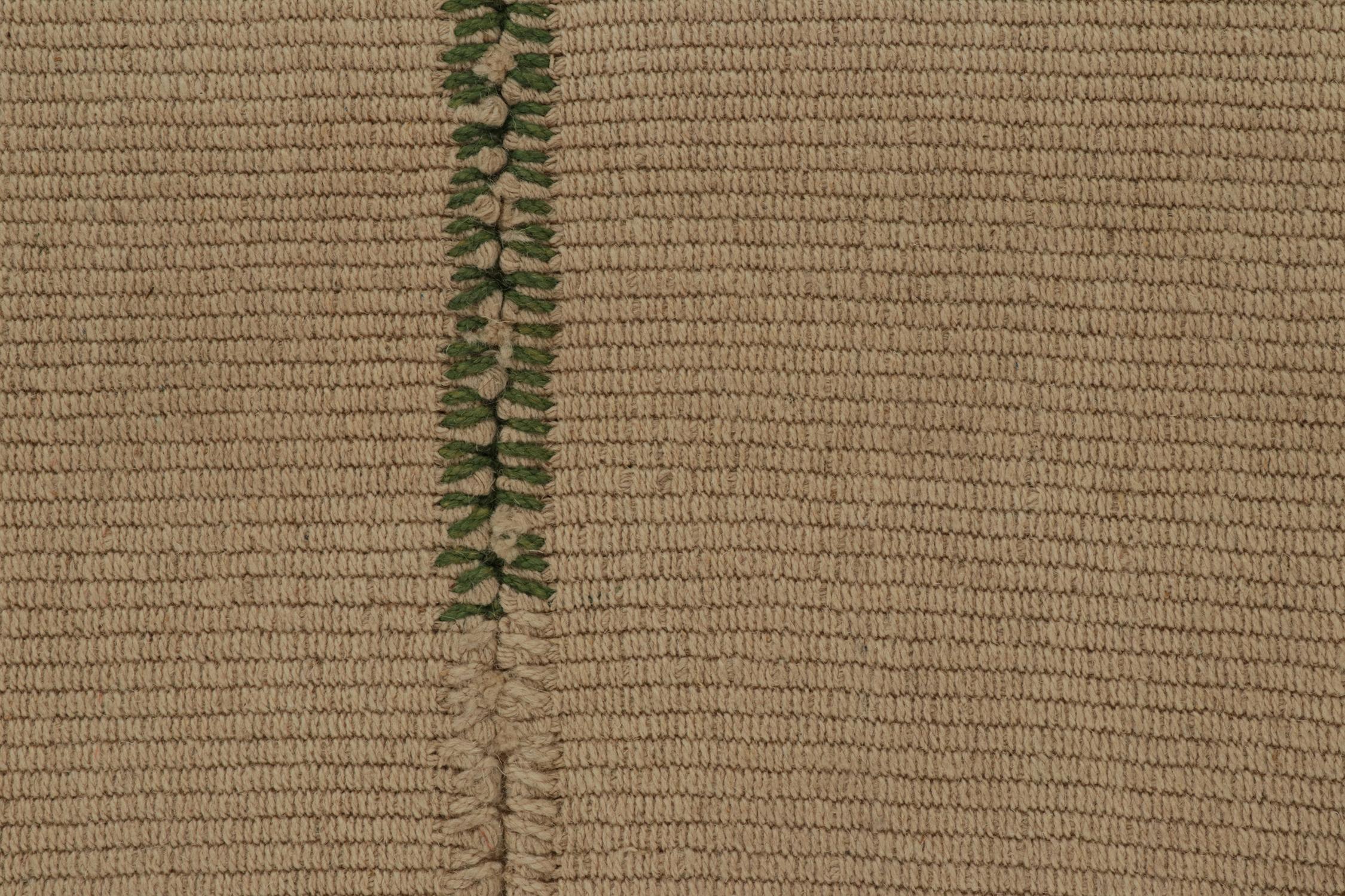 Rug & Kilim's Contemporary Kilim in Beige-Brown with Green Accents (Kilim contemporain en beige et brun avec des accents verts) Neuf - En vente à Long Island City, NY