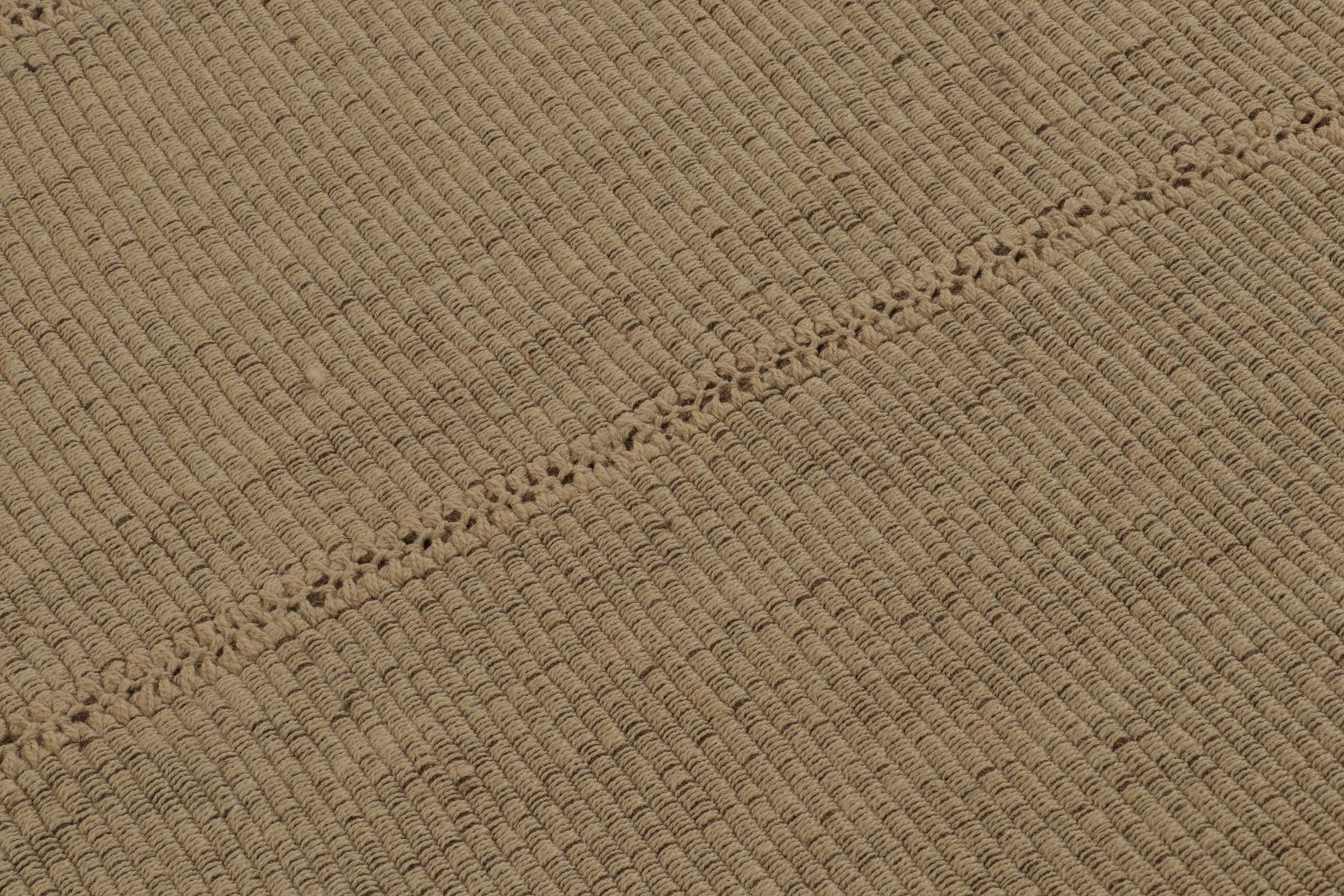 Rug & Kilim’s Contemporary Kilim in Beige with-Brown Accents In New Condition For Sale In Long Island City, NY