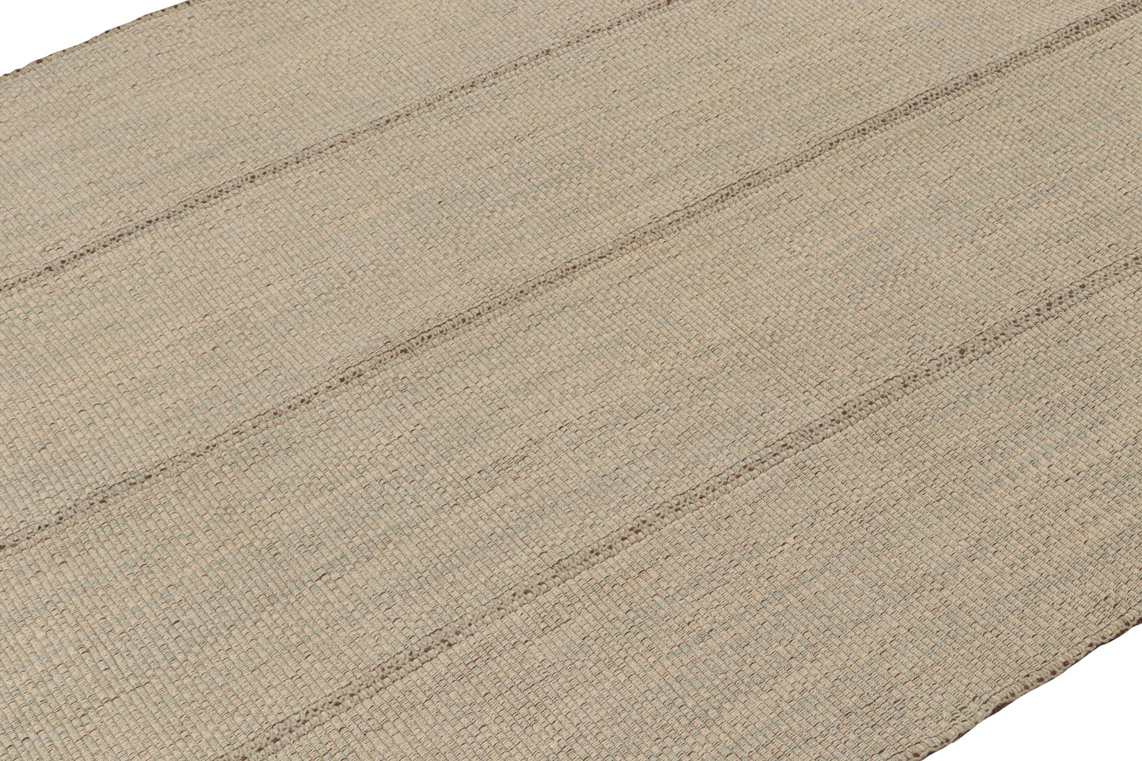 Perse Rug & Kilim's Contemporary Kilim in Beige with Brown and Light Blue Accents (Kilim contemporain en beige avec des accents marron et bleu clair) en vente