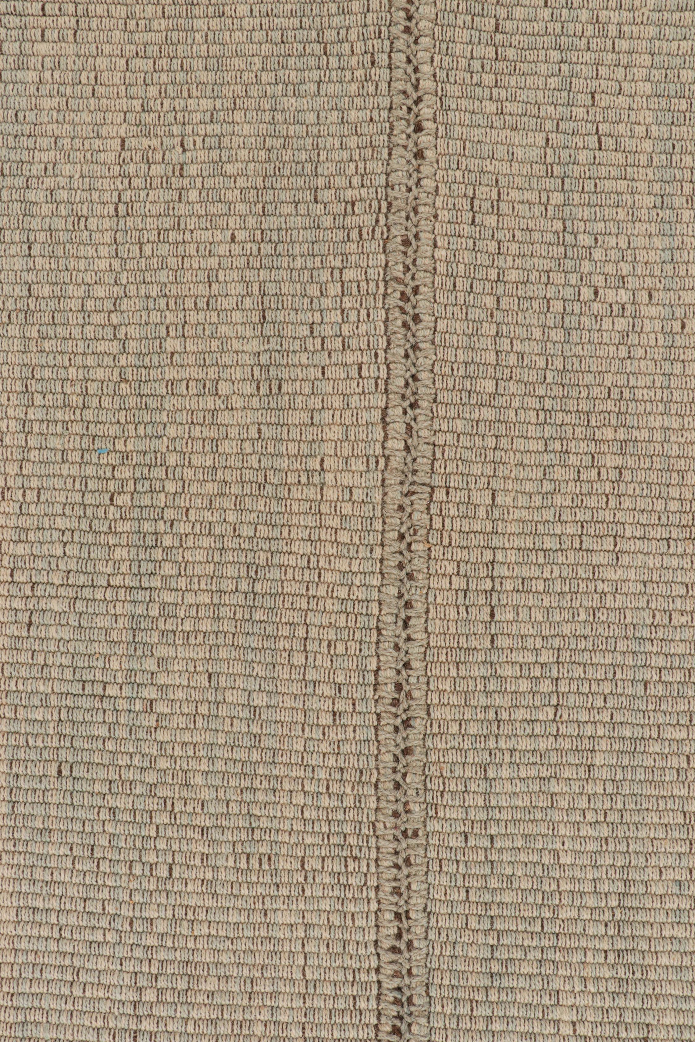 Rug & Kilim's Contemporary Kilim in Beige with Brown and Light Blue Accents (Kilim contemporain en beige avec des accents marron et bleu clair) Neuf - En vente à Long Island City, NY