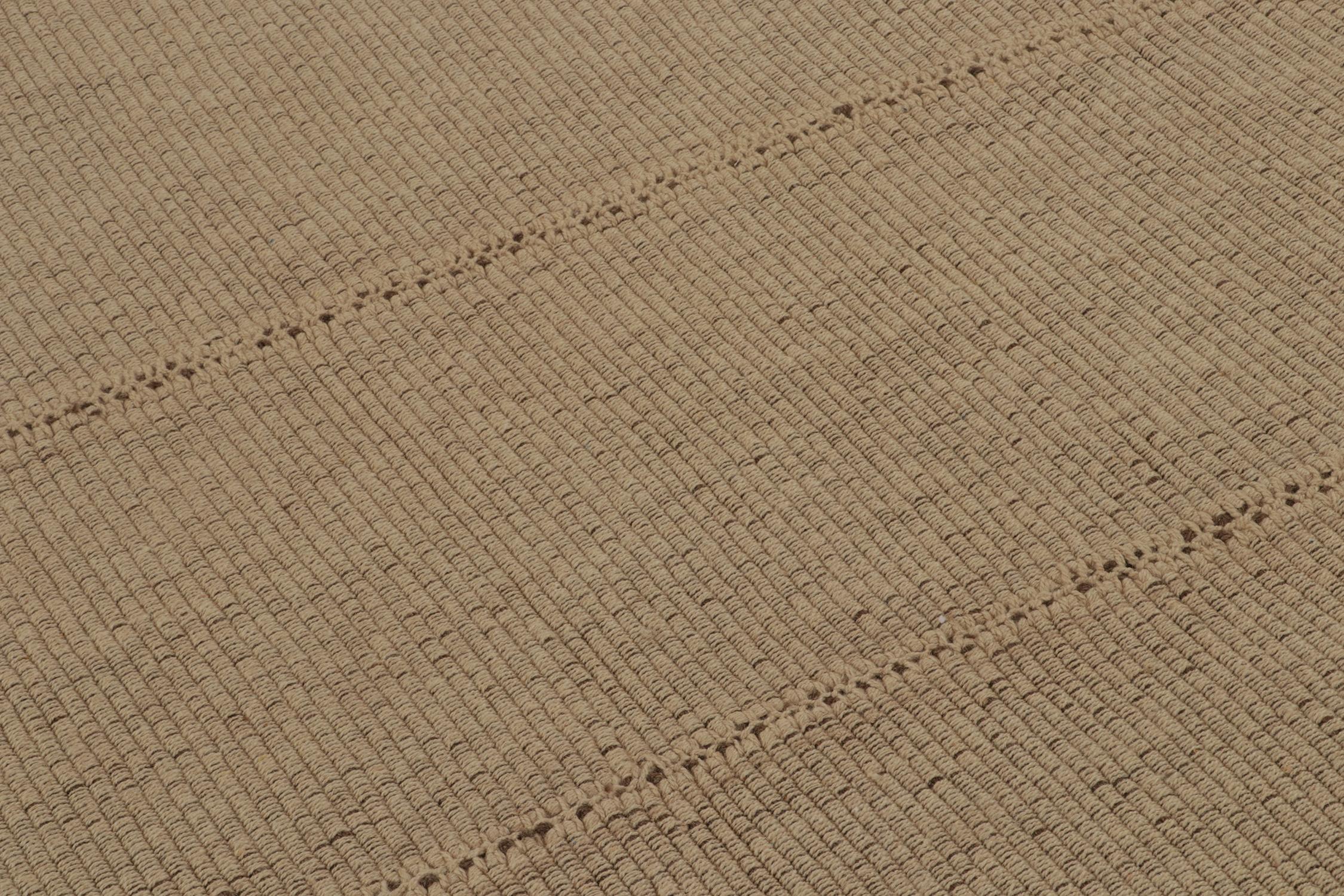 Rug & Kilim’s Contemporary Kilim in Beige with Brown Undertones In New Condition For Sale In Long Island City, NY