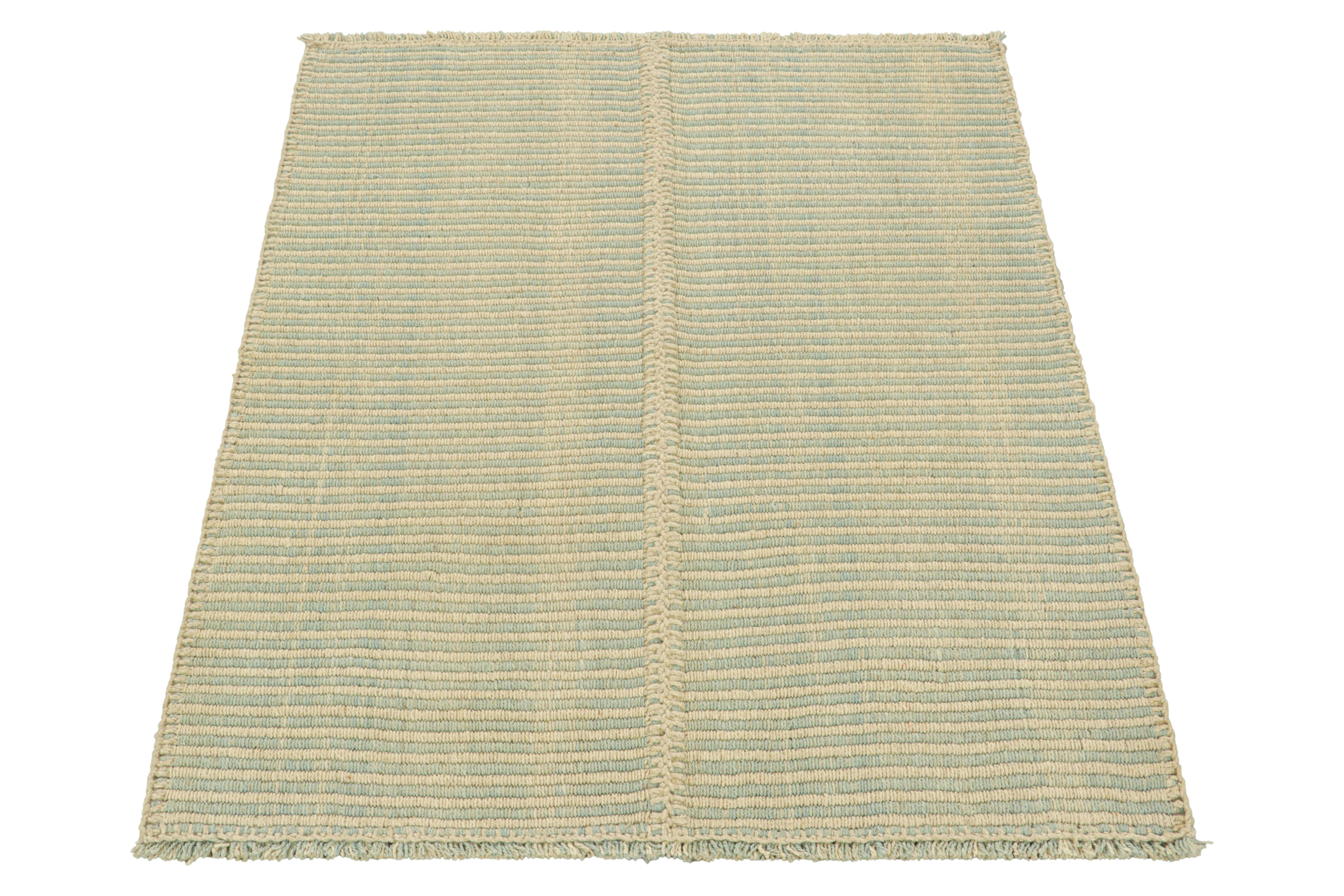 Afghan Rug & Kilim's Contemporary Kilim in Blue and Beige Textural Stripes (Kilim contemporain à rayures texturées bleu et beige) en vente