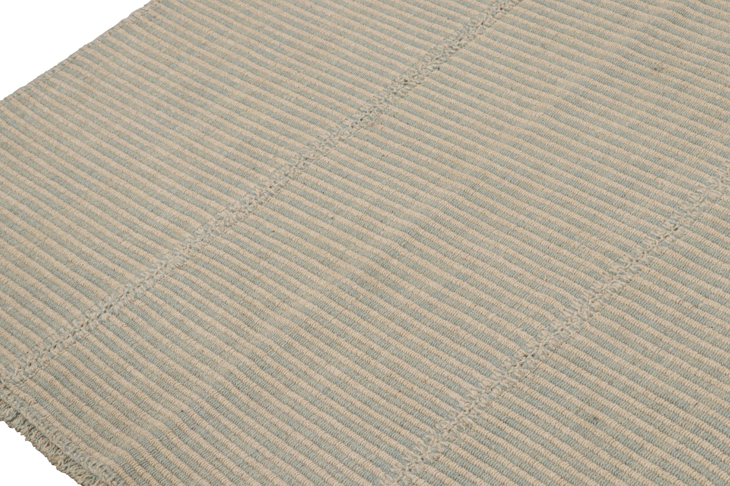 Moderno Rug & Kilim’s Contemporary Kilim in Blue and Cream Stripes in vendita