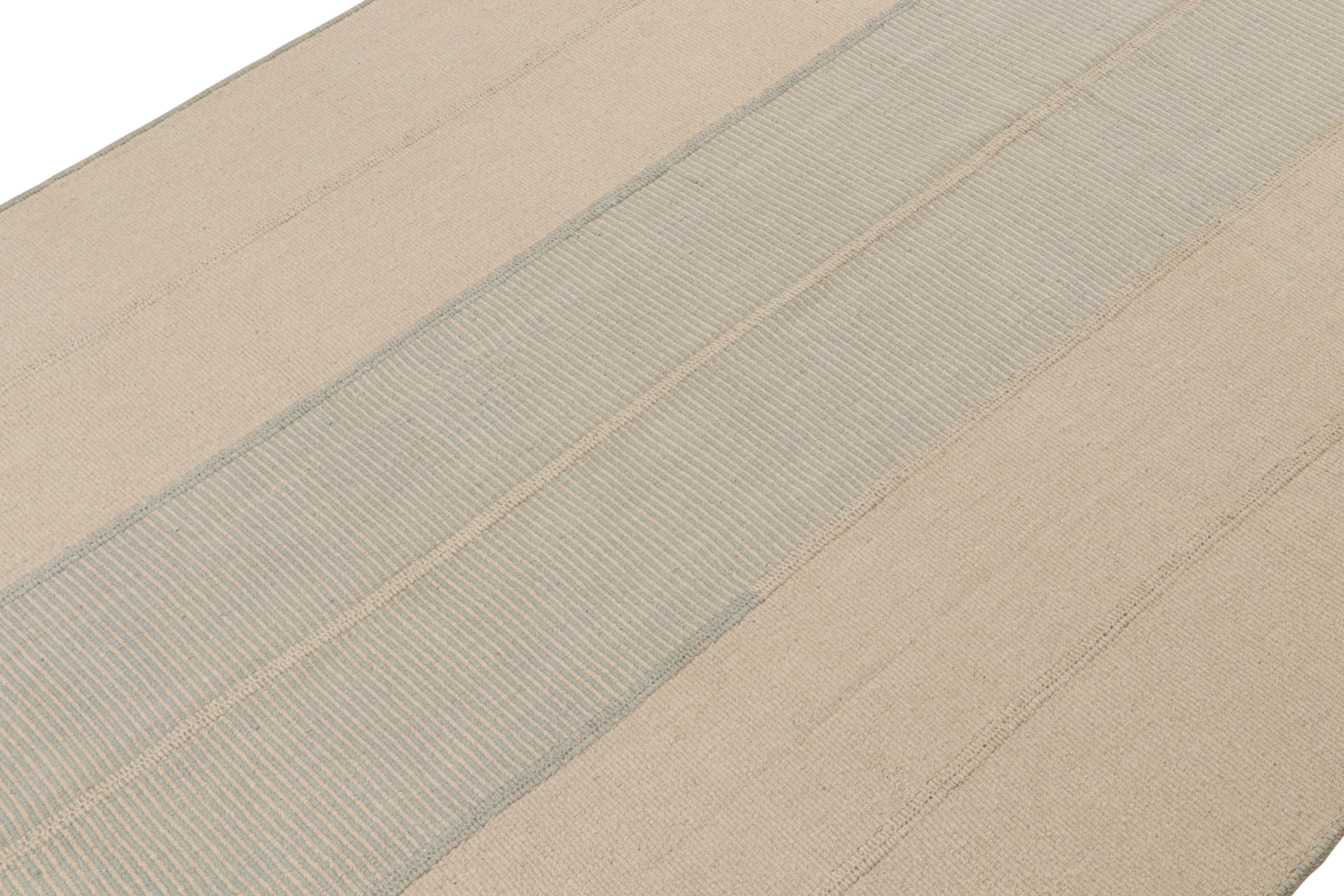 Handgewebte Wolle, ein 9x12-Kilim-Design aus einer originellen neuen zeitgenössischen Flachgewebe-Kollektion von Rug & Kilim.

Über das Design: 

Die liebevoll als Rez Kilims