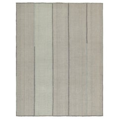 Rug & Kilim's Contemporary Kilim in Blau, Grau und Weiß