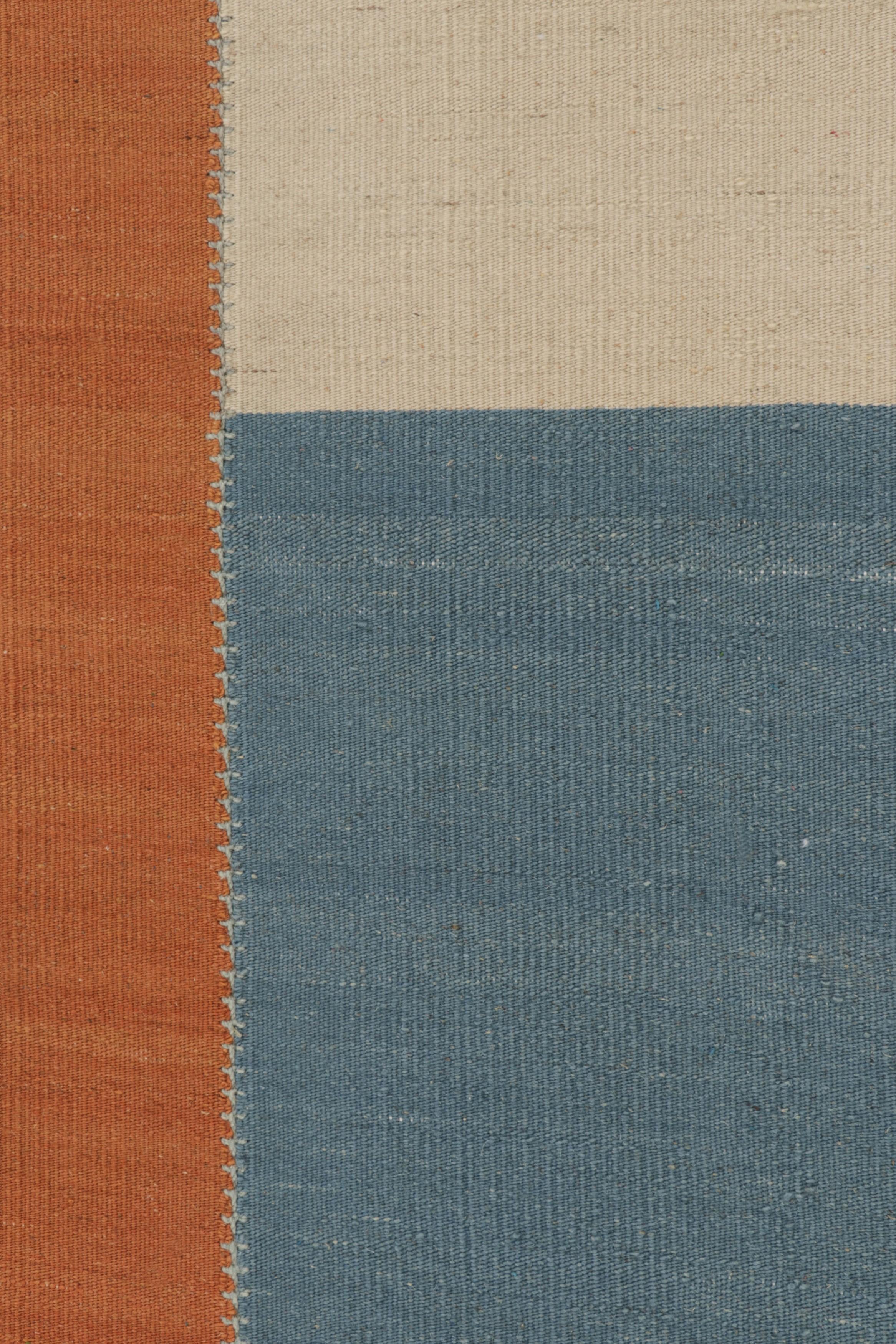 Rug & Kilim's Contemporary Kilim in Blau-, Orange- und Grautönen (21. Jahrhundert und zeitgenössisch) im Angebot