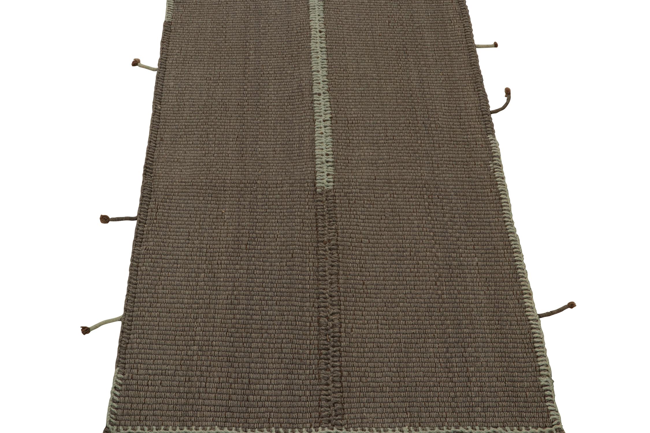 Kilim contemporáneo de Rug & Kilim en marrón con detalles azules Moderno en venta
