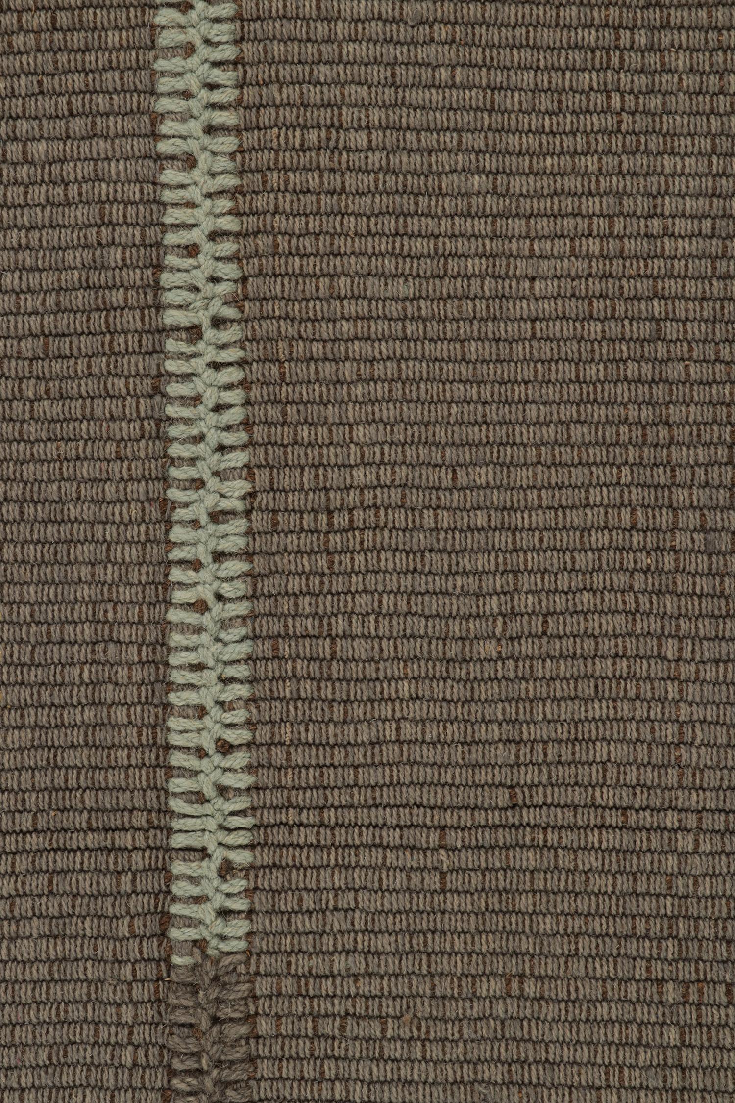 Kilim contemporáneo de Rug & Kilim en marrón con detalles azules en Nuevo estado para la venta en Long Island City, NY