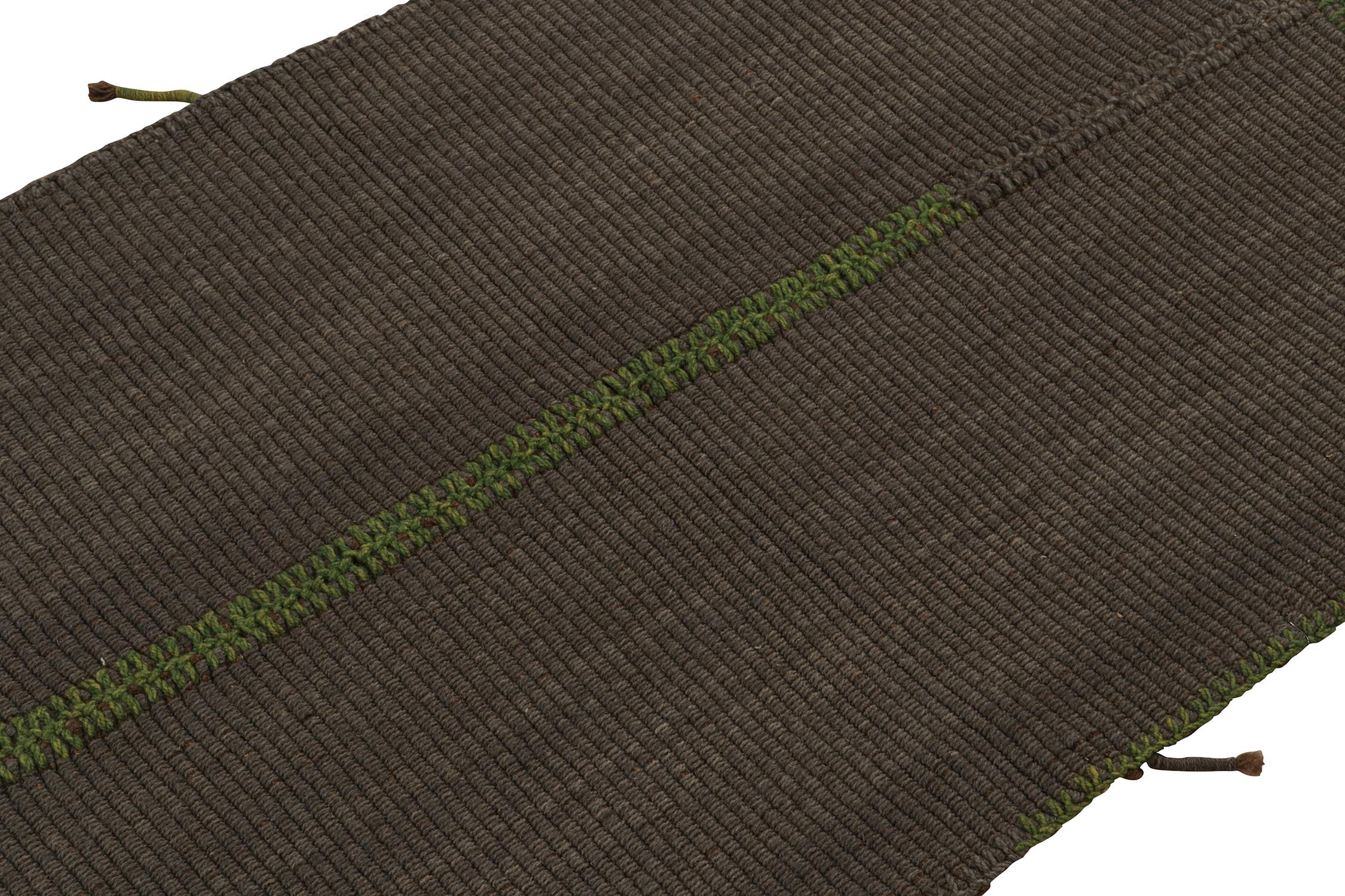 Afghan Rug & Kilim's Contemporary Kilim in Brown with Green Accents (Kilim contemporain en brun avec des accents verts) en vente