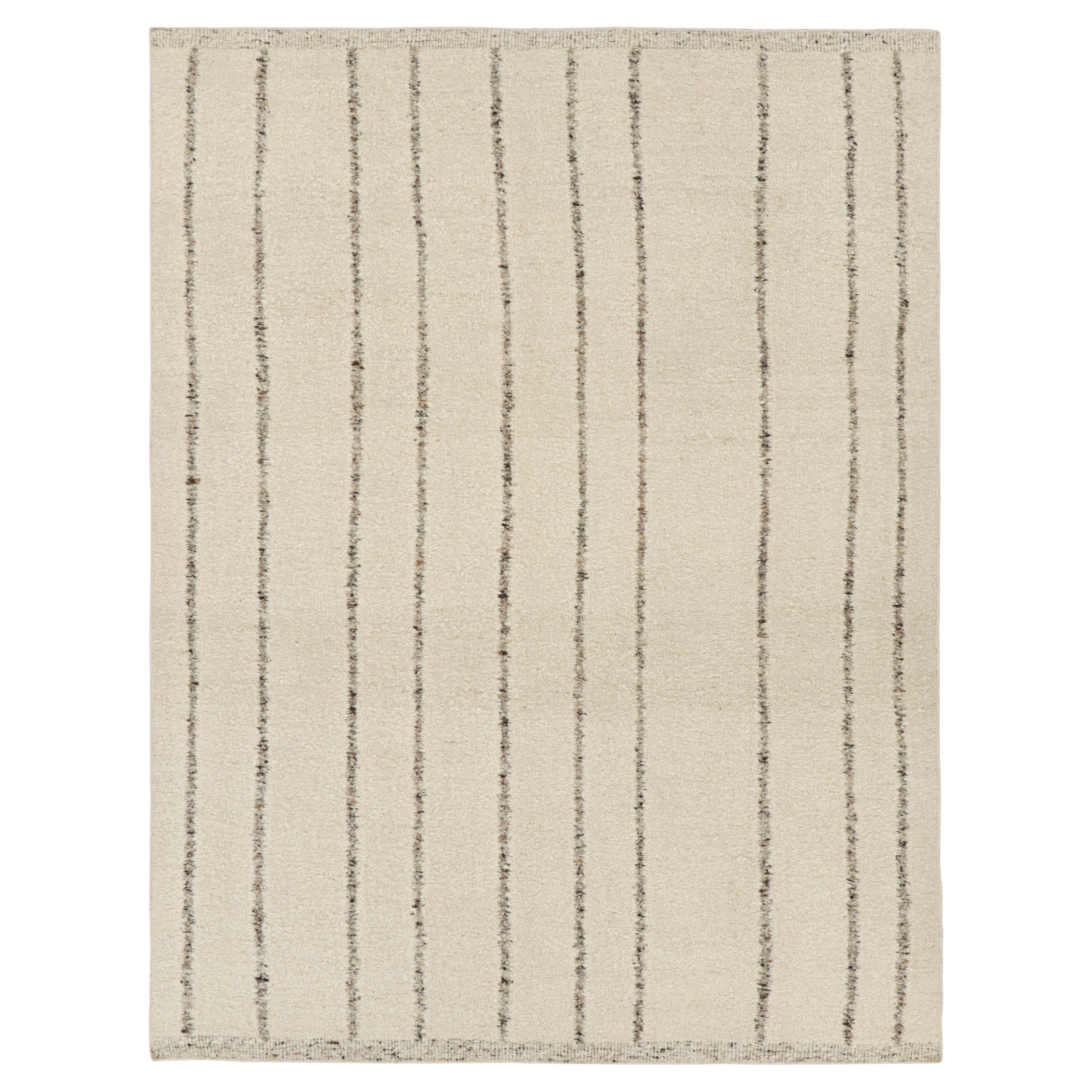 Rug & Kilim’s Contemporary Kilim in Cream and White with Stripes For Sale