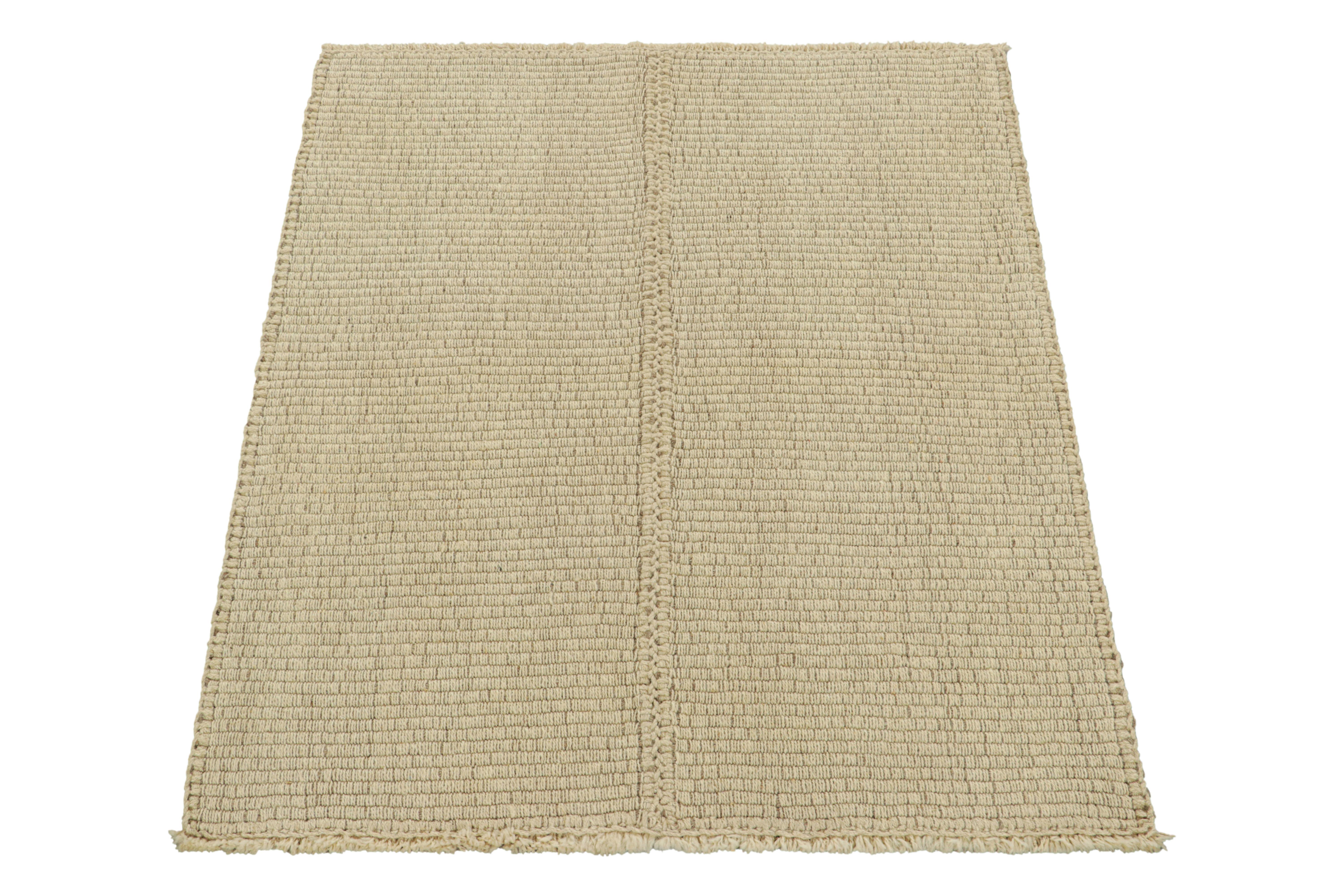 Afghan Rug & Kilim's Contemporary Kilim in Cream White Textural Stripes (Kilim contemporain à rayures texturées crème et blanc) en vente