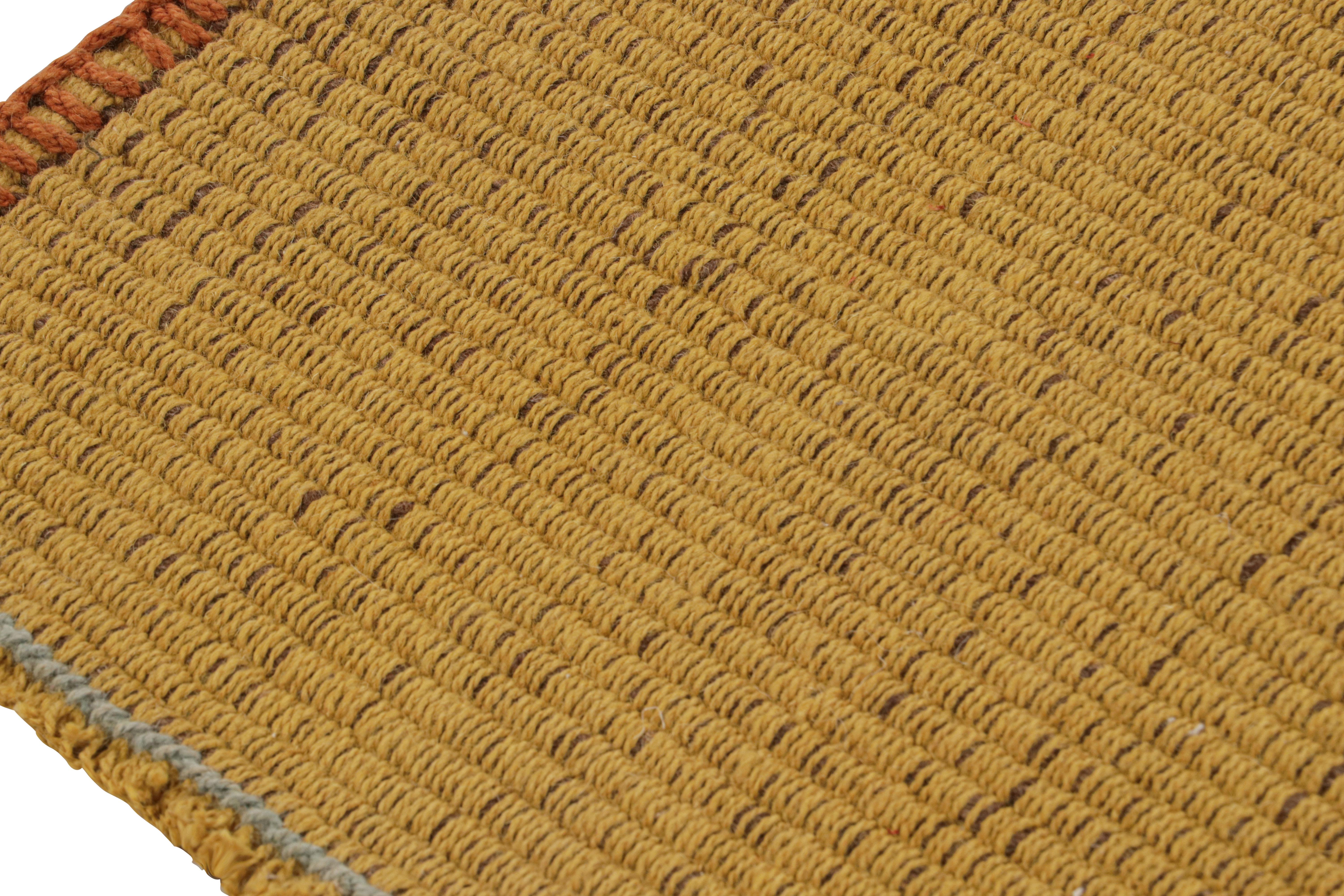 Rug & Kilim's Contemporary Kilim in Gold and Blue Stripes with Brown accents (Kilim contemporain avec des rayures or et bleues et des accents bruns) Neuf - En vente à Long Island City, NY